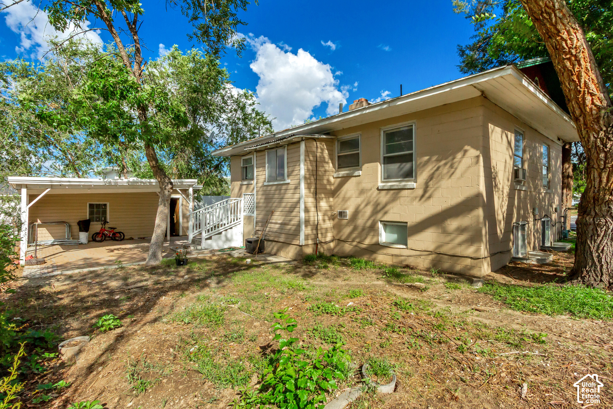 main property photo 15