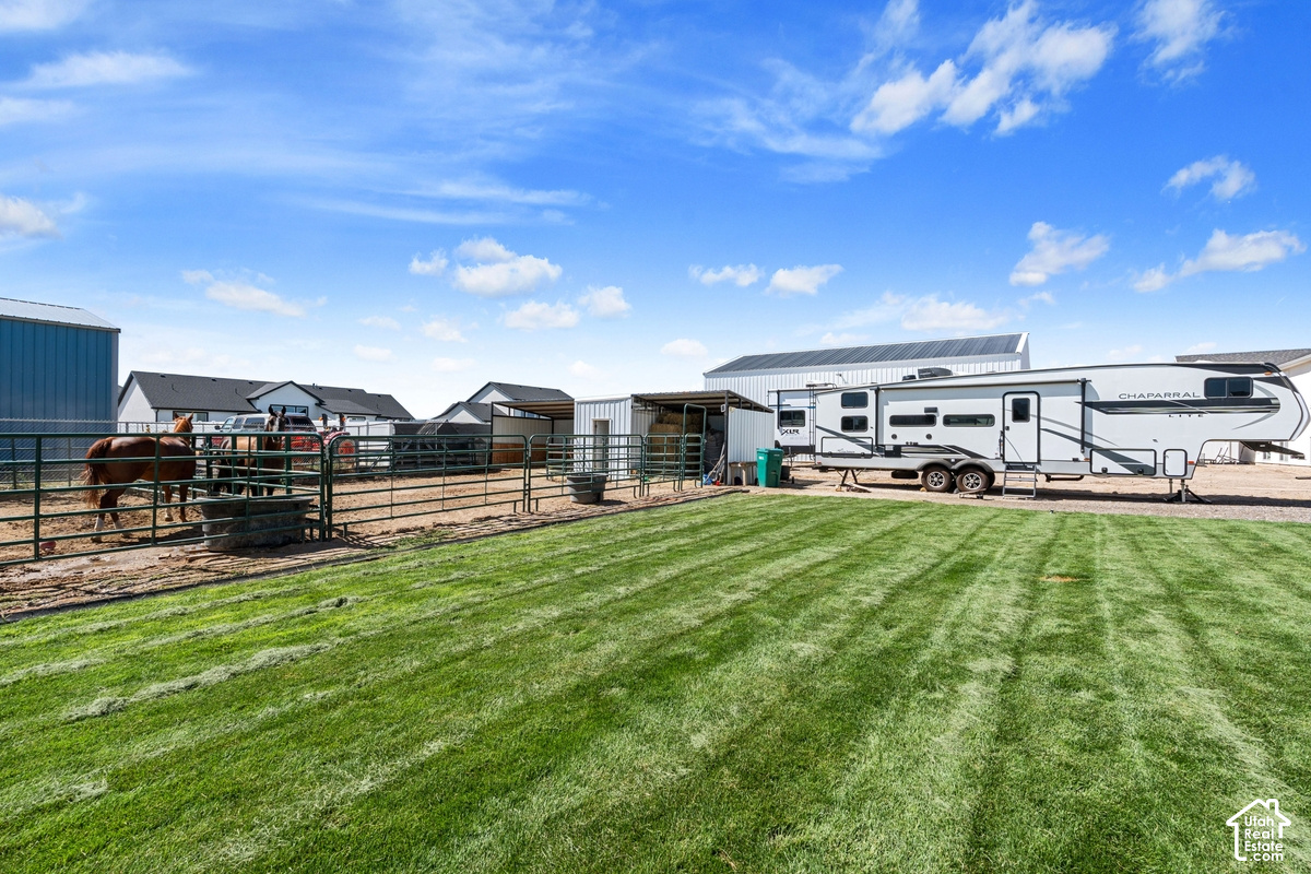 main property photo 36
