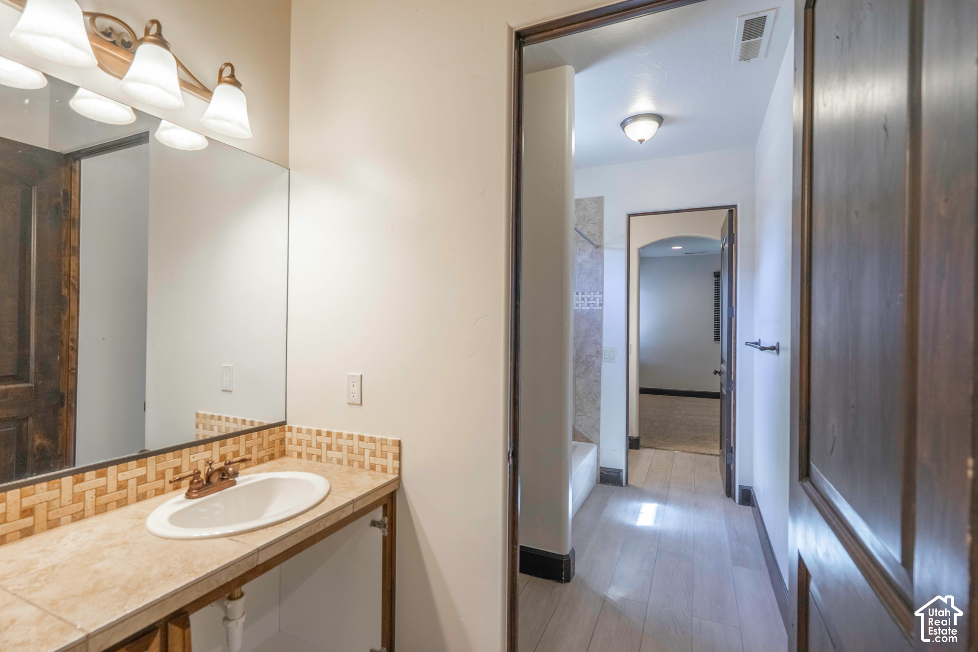 main property photo 103