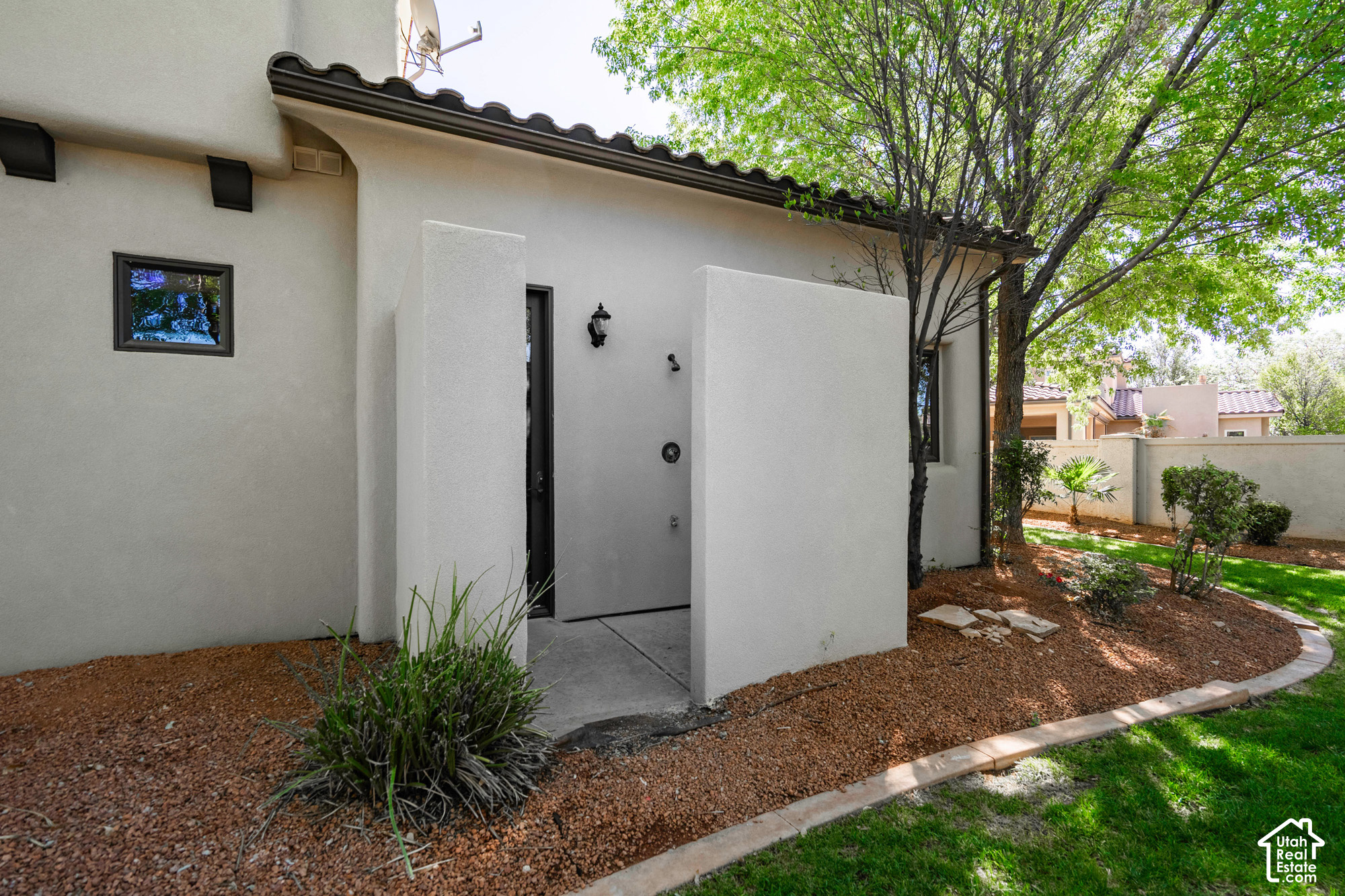 main property photo 124