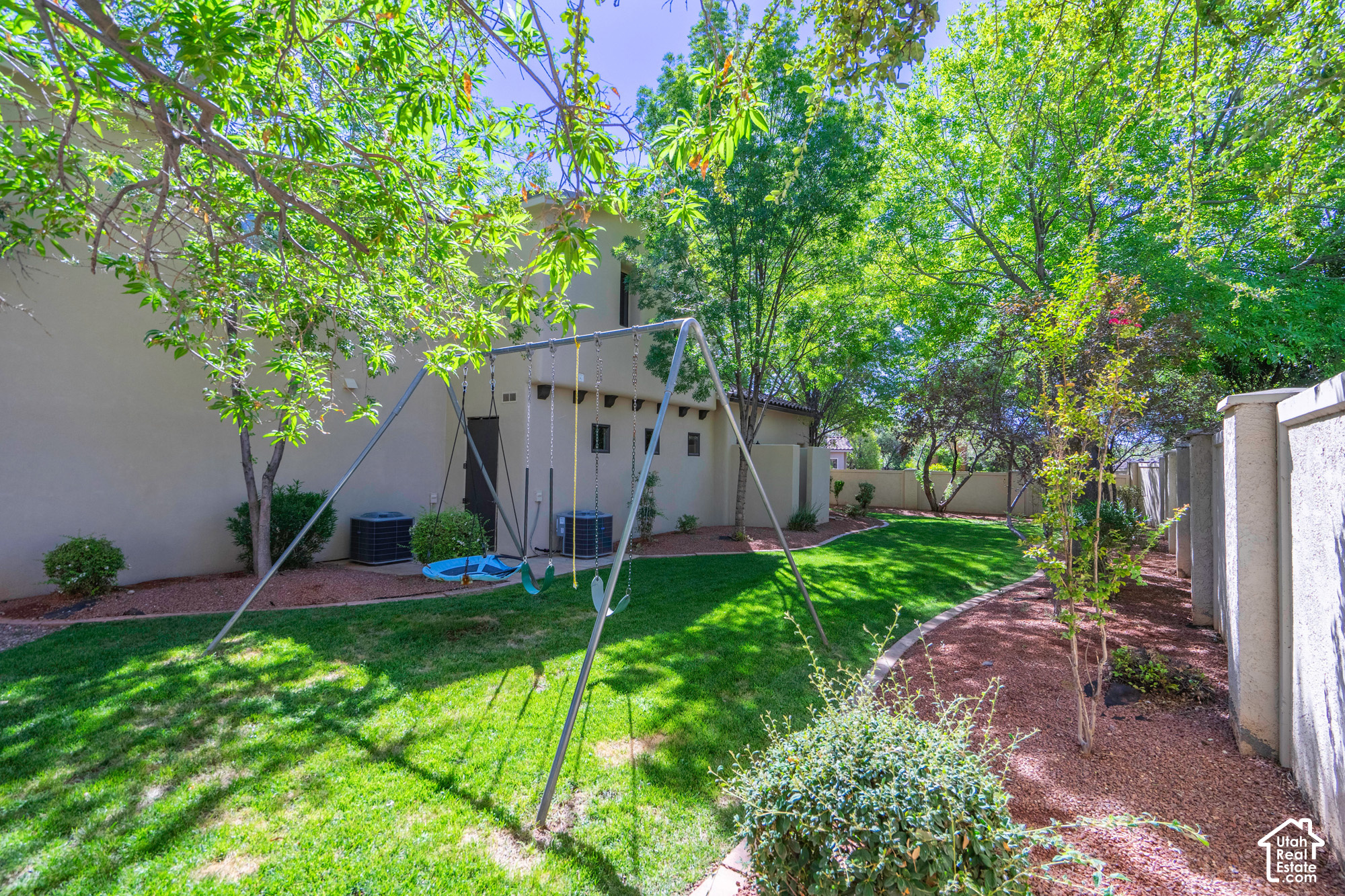 main property photo 129
