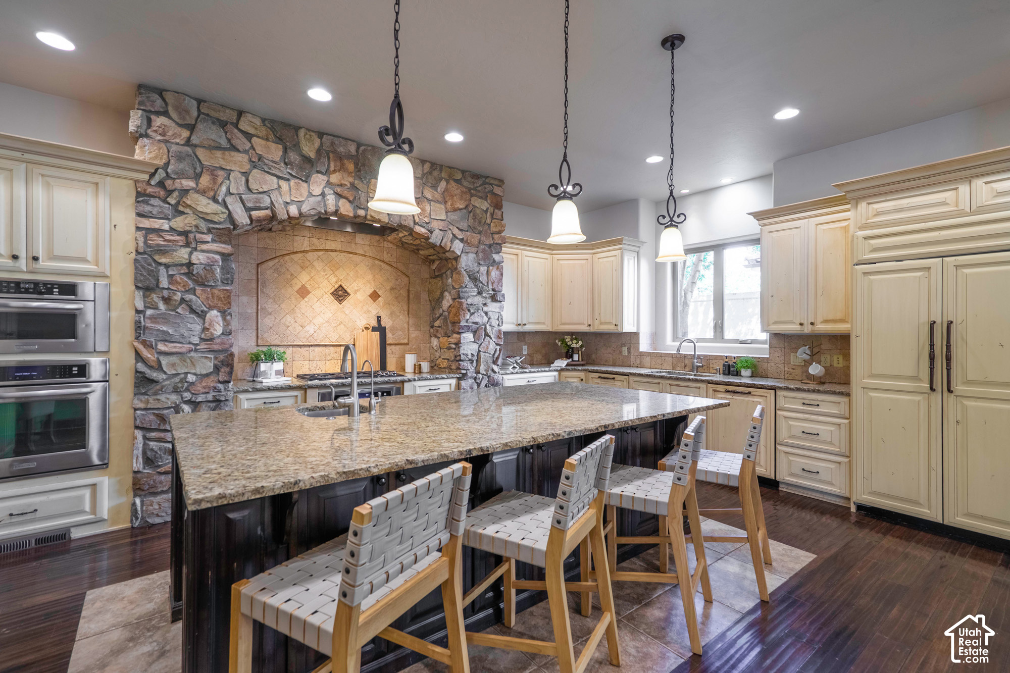 main property photo 61