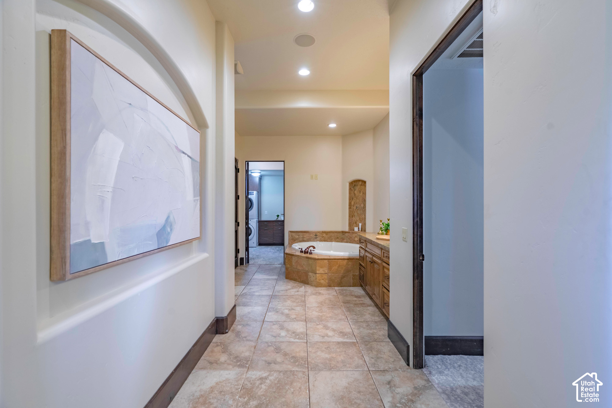 main property photo 79