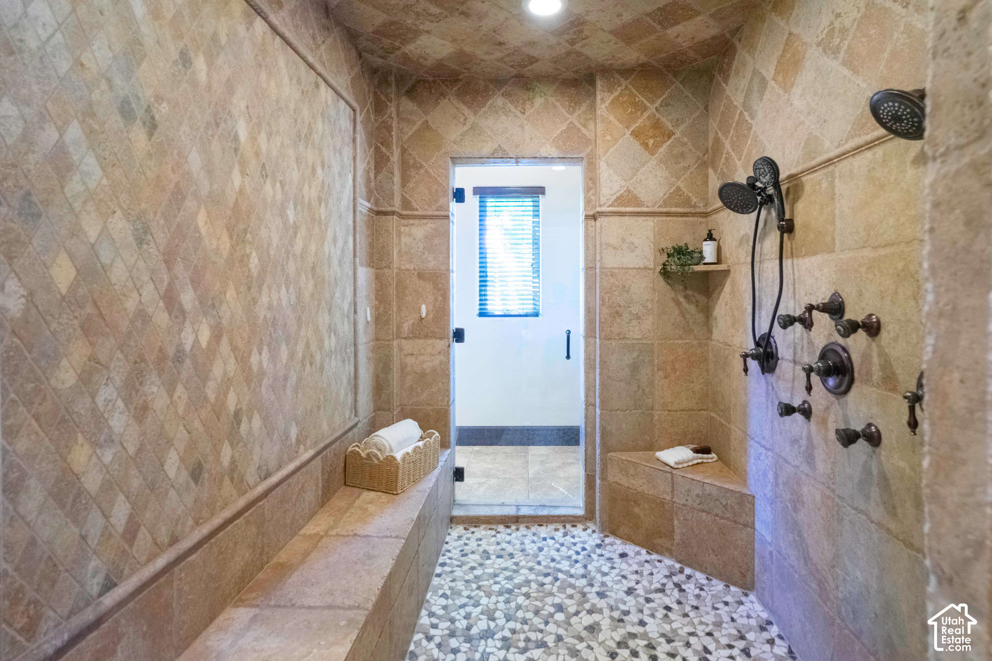 main property photo 84