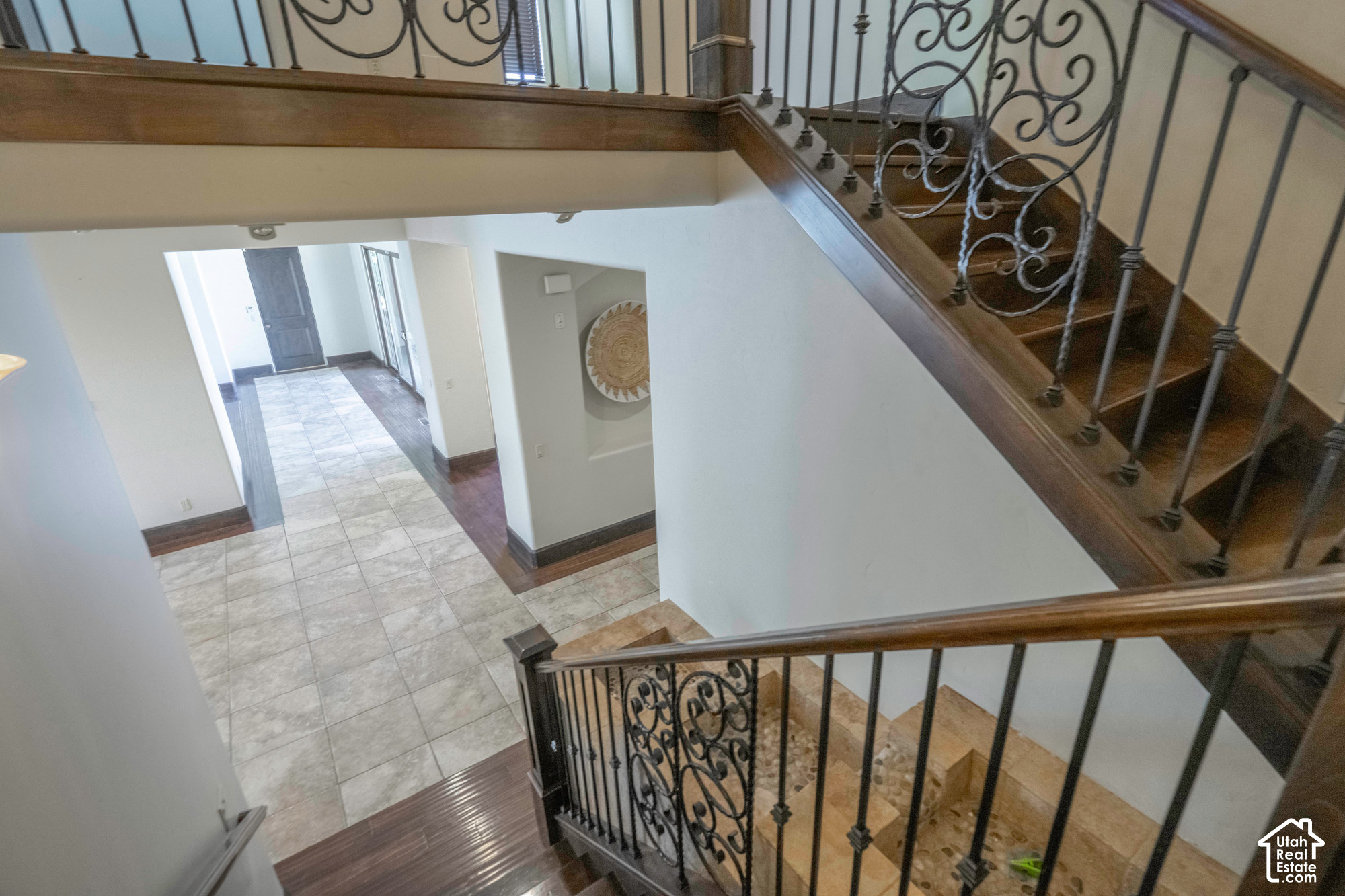 main property photo 90