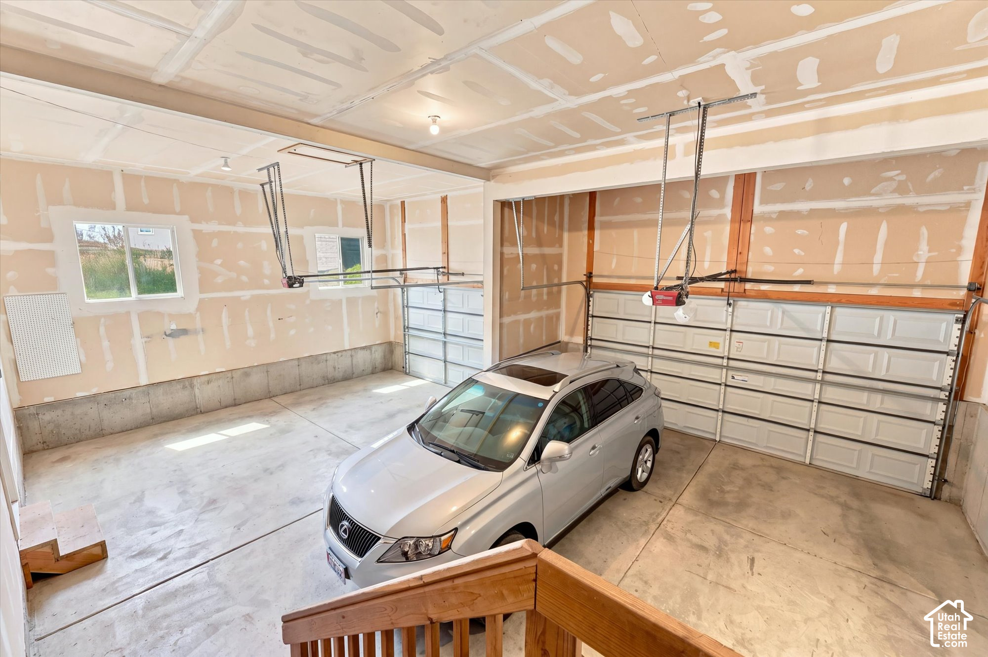 main property photo 42