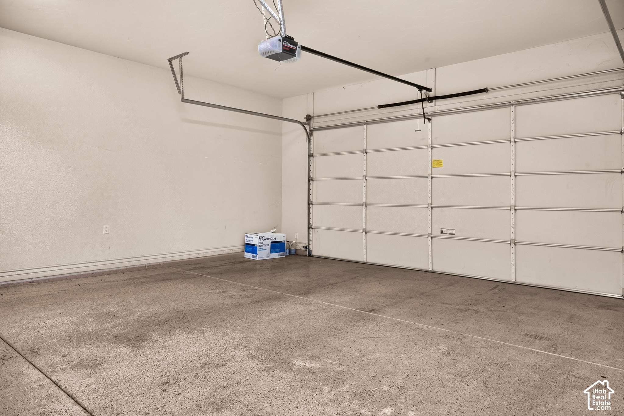 main property photo 60