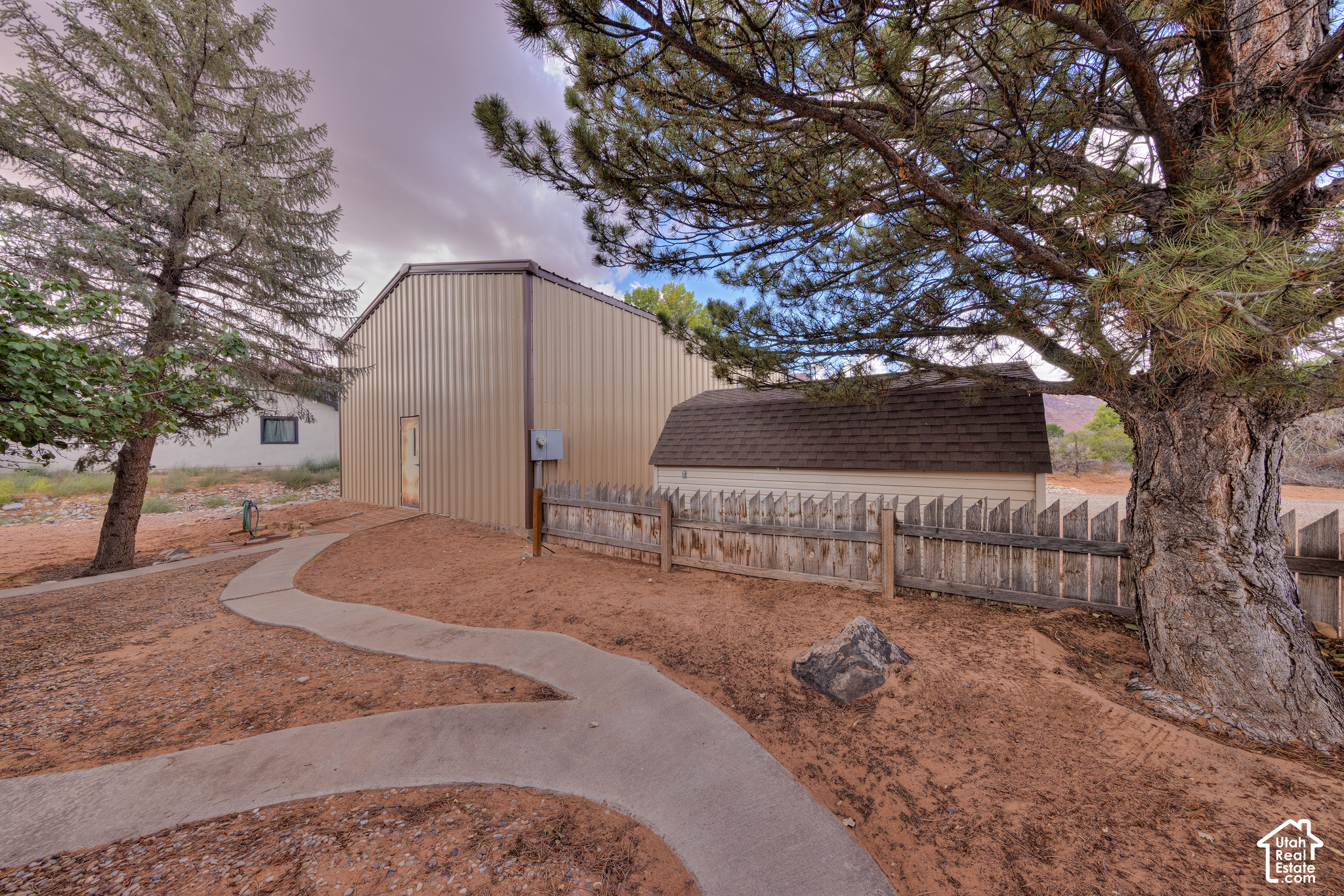 main property photo 44
