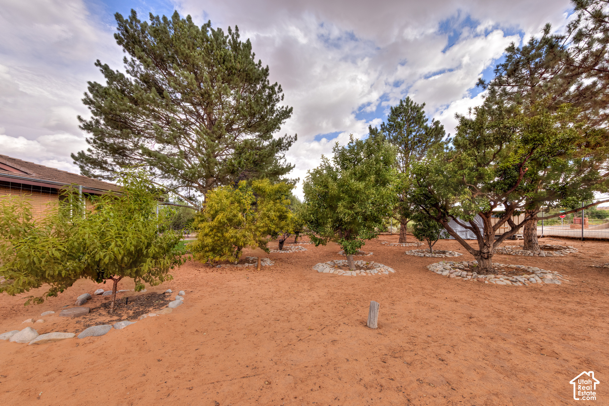 main property photo 47