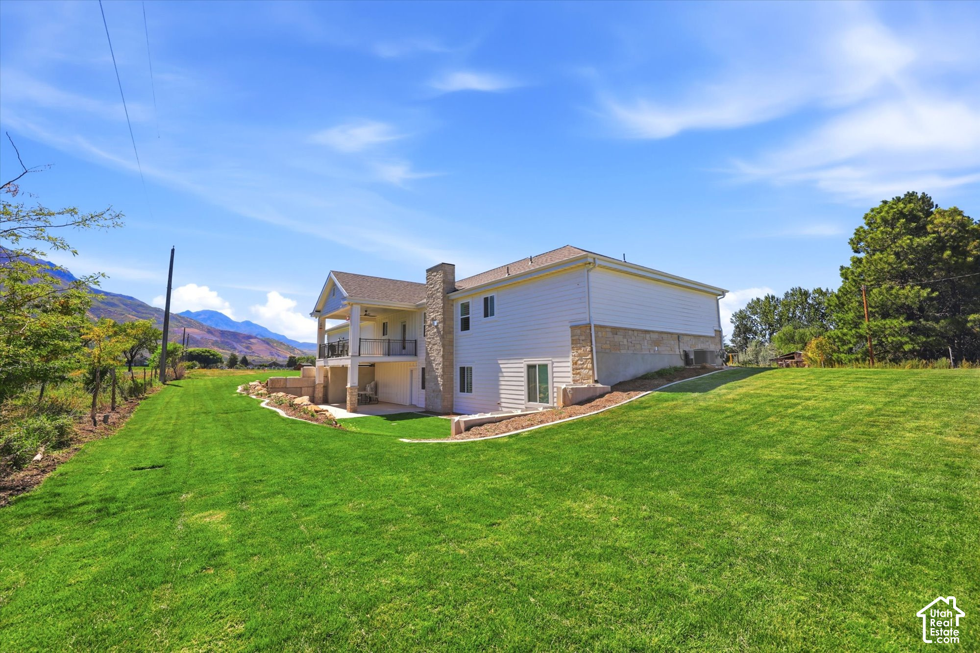 main property photo 54