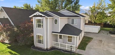 image of property with 4 Bed | 3 Bath | 1,596 Sqft