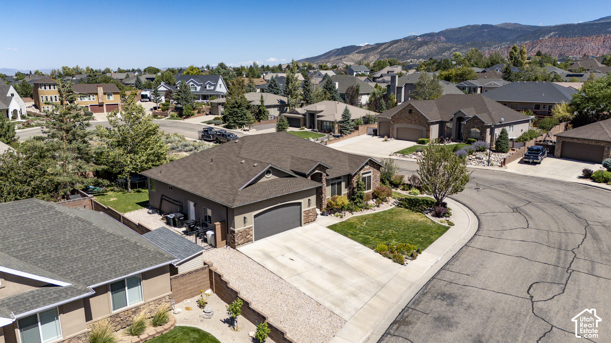 main property photo 60