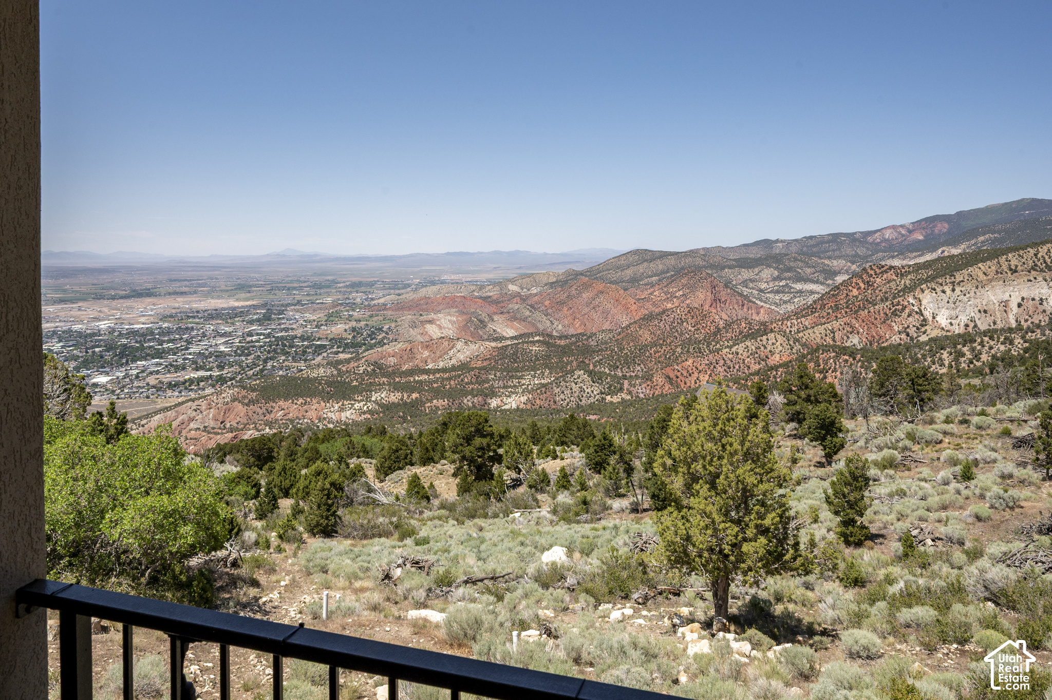 main property photo 76