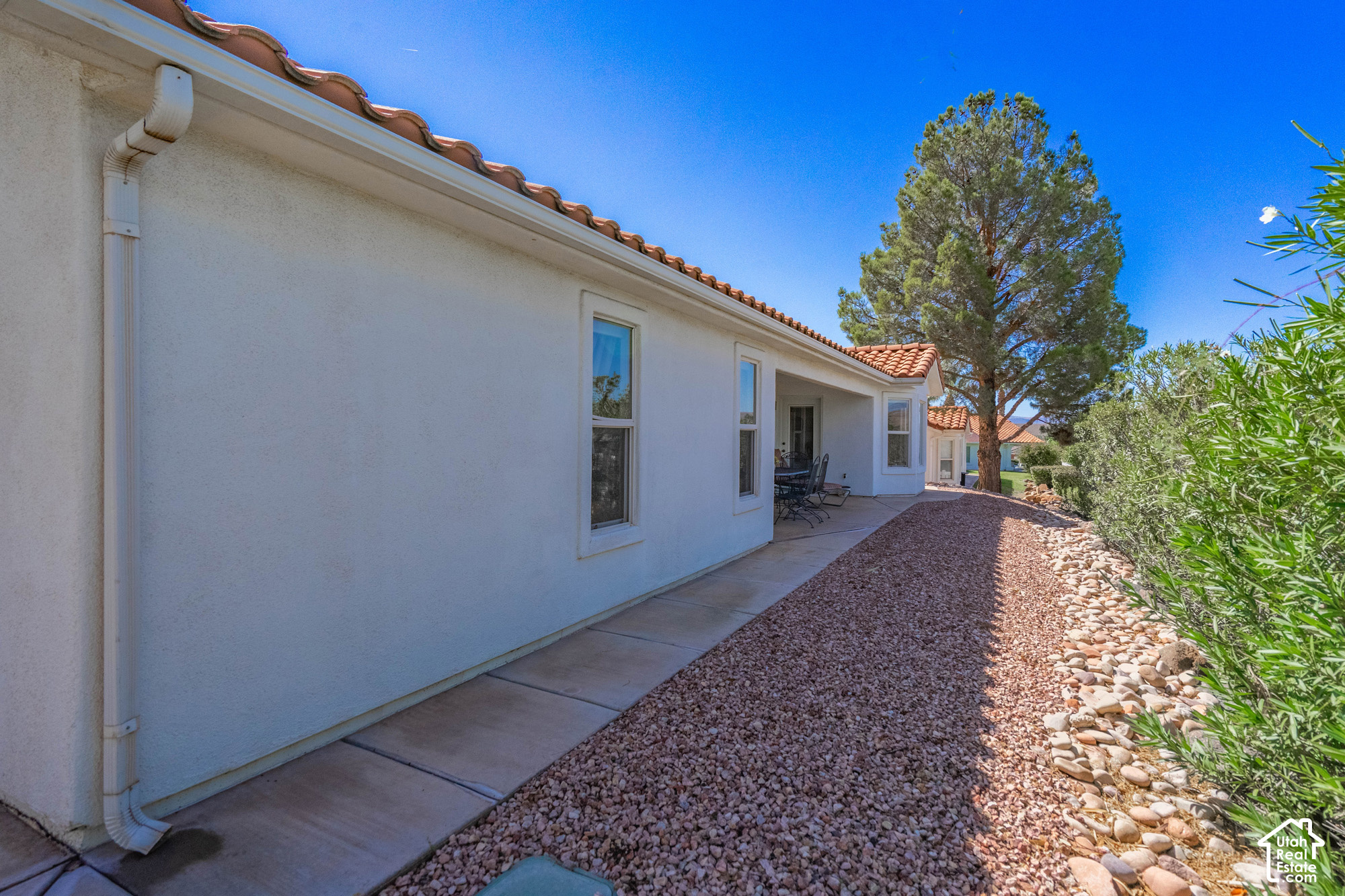 main property photo 58