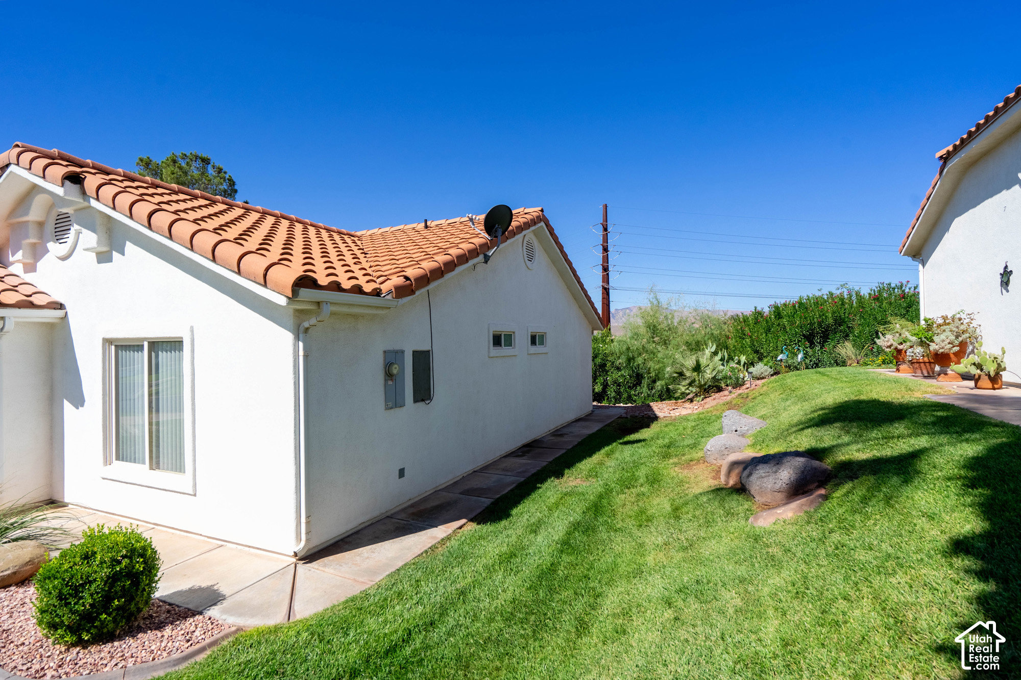 main property photo 61