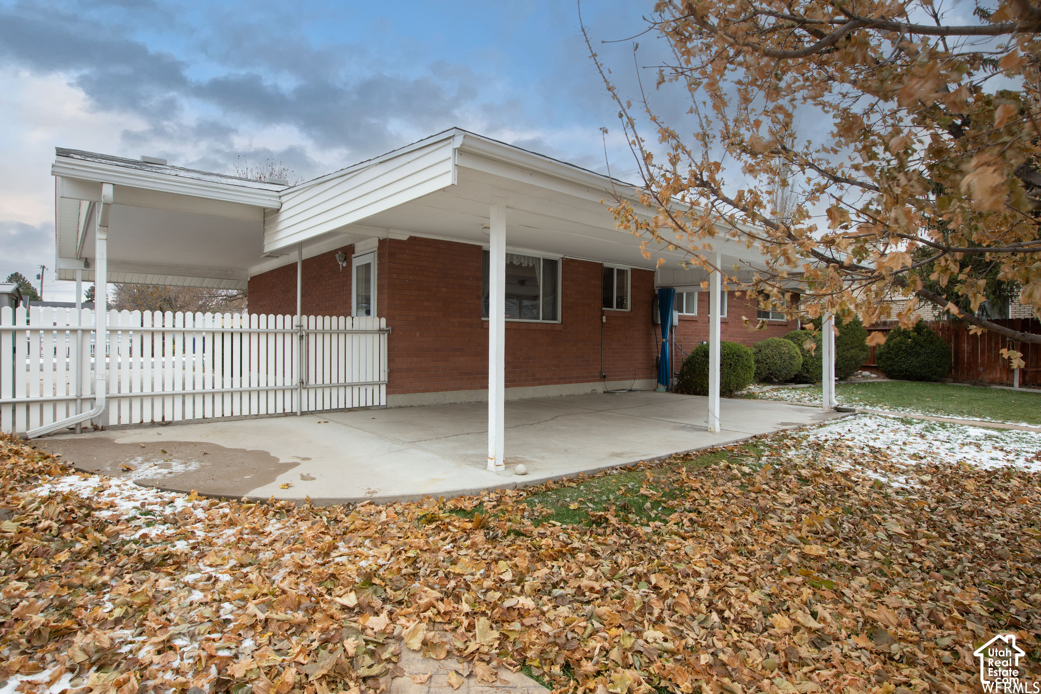 main property photo 13