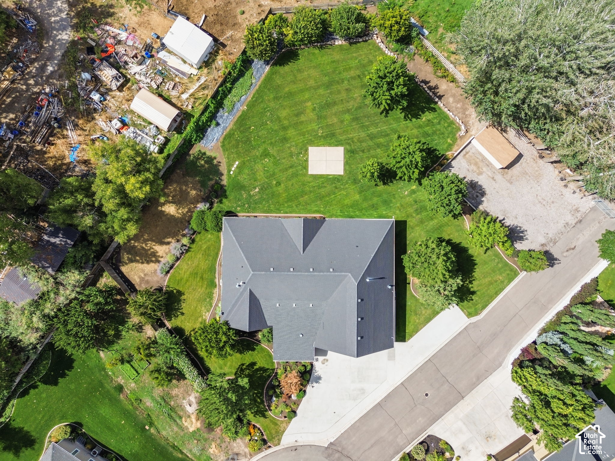 main property photo 60
