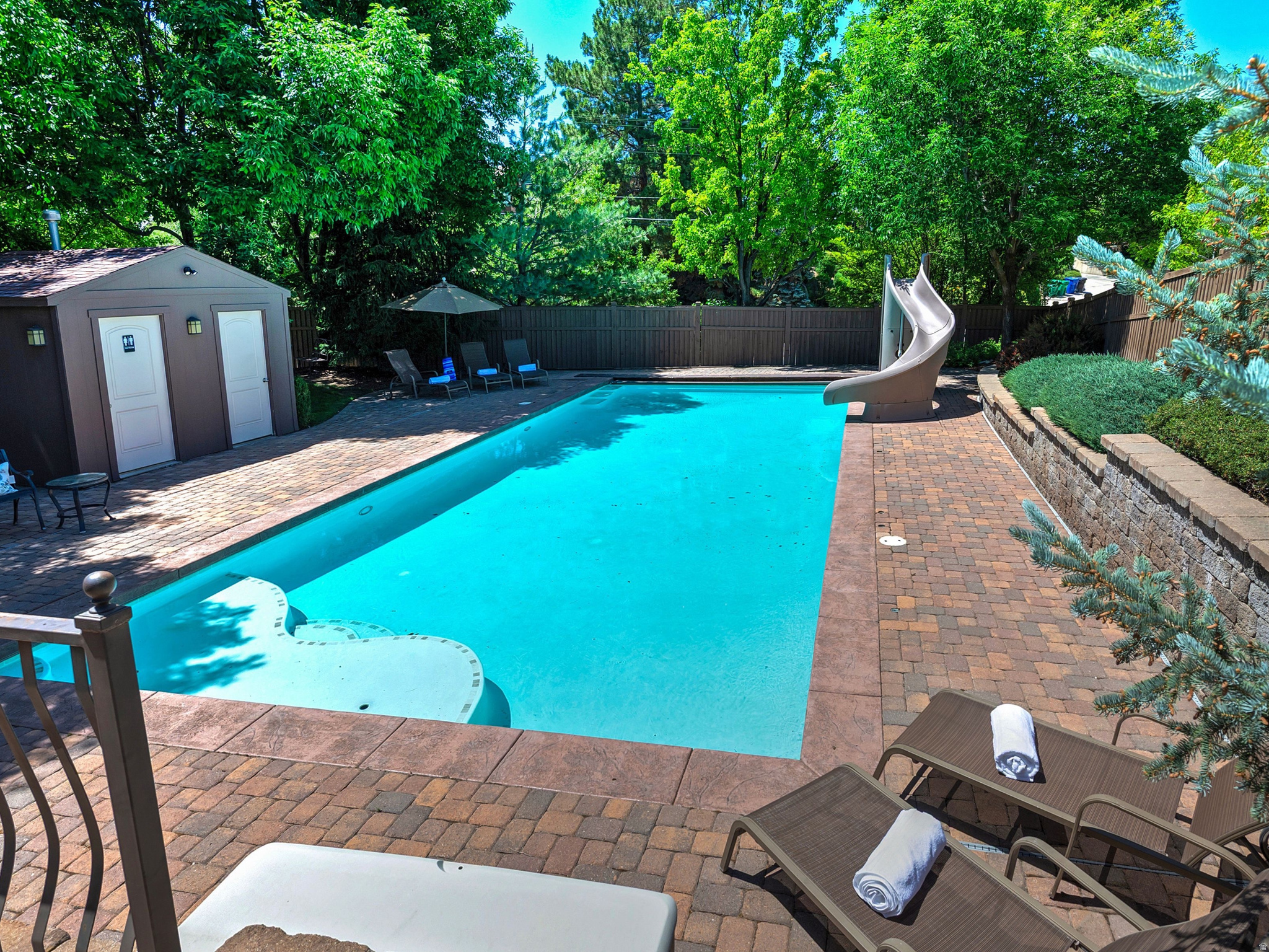 main property photo 54
