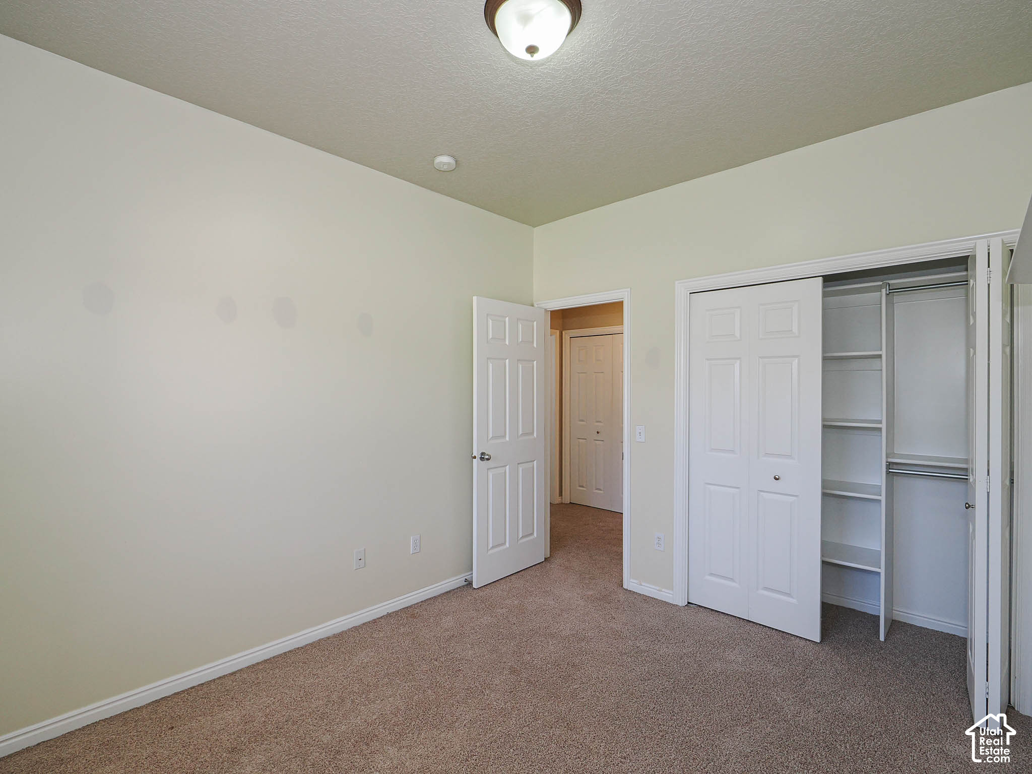 property viewer photo 21
