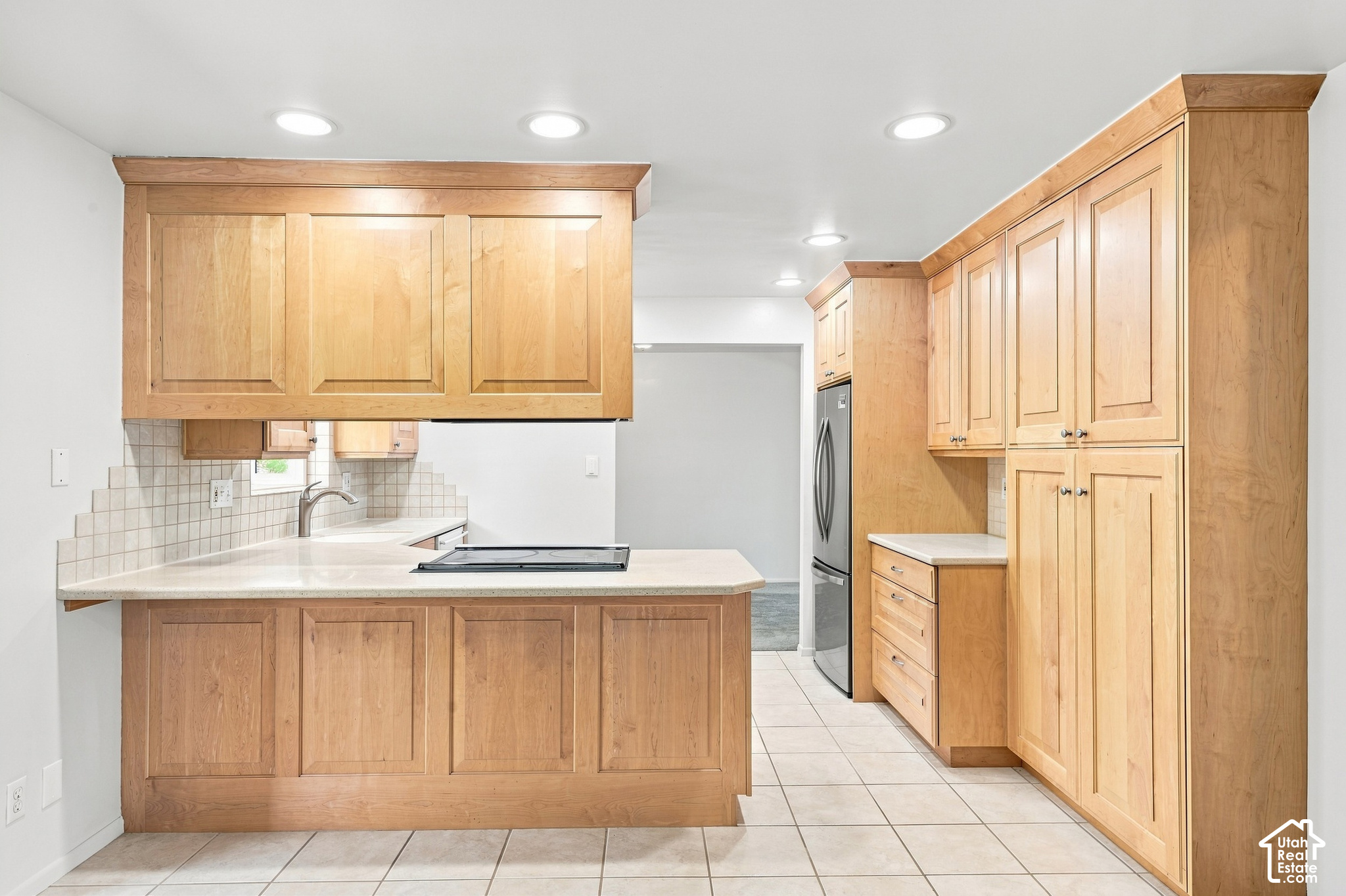 main property photo 14