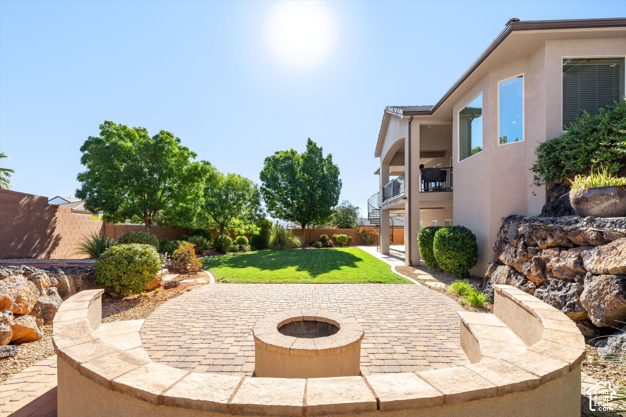 main property photo 78