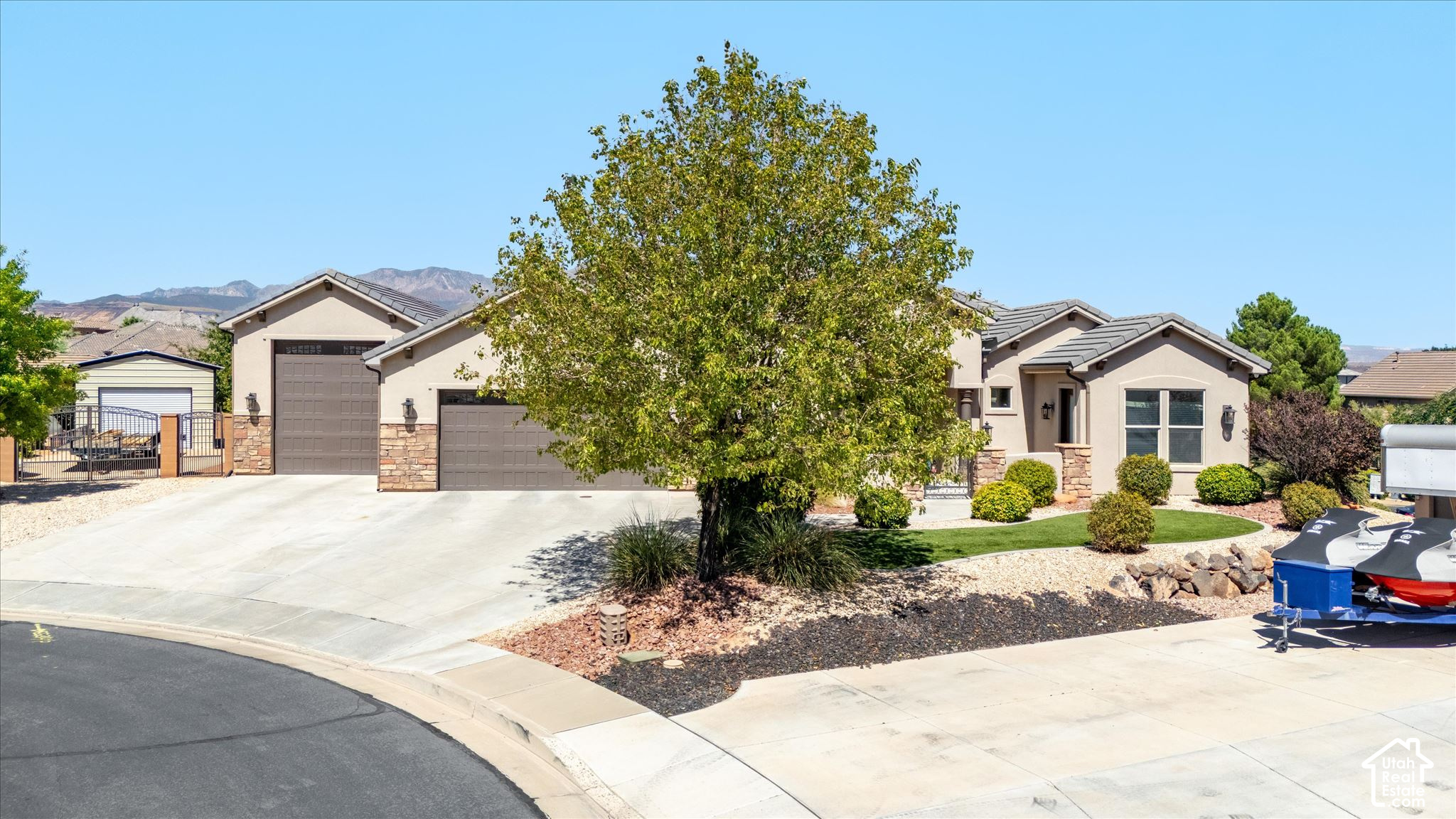 main property photo 84