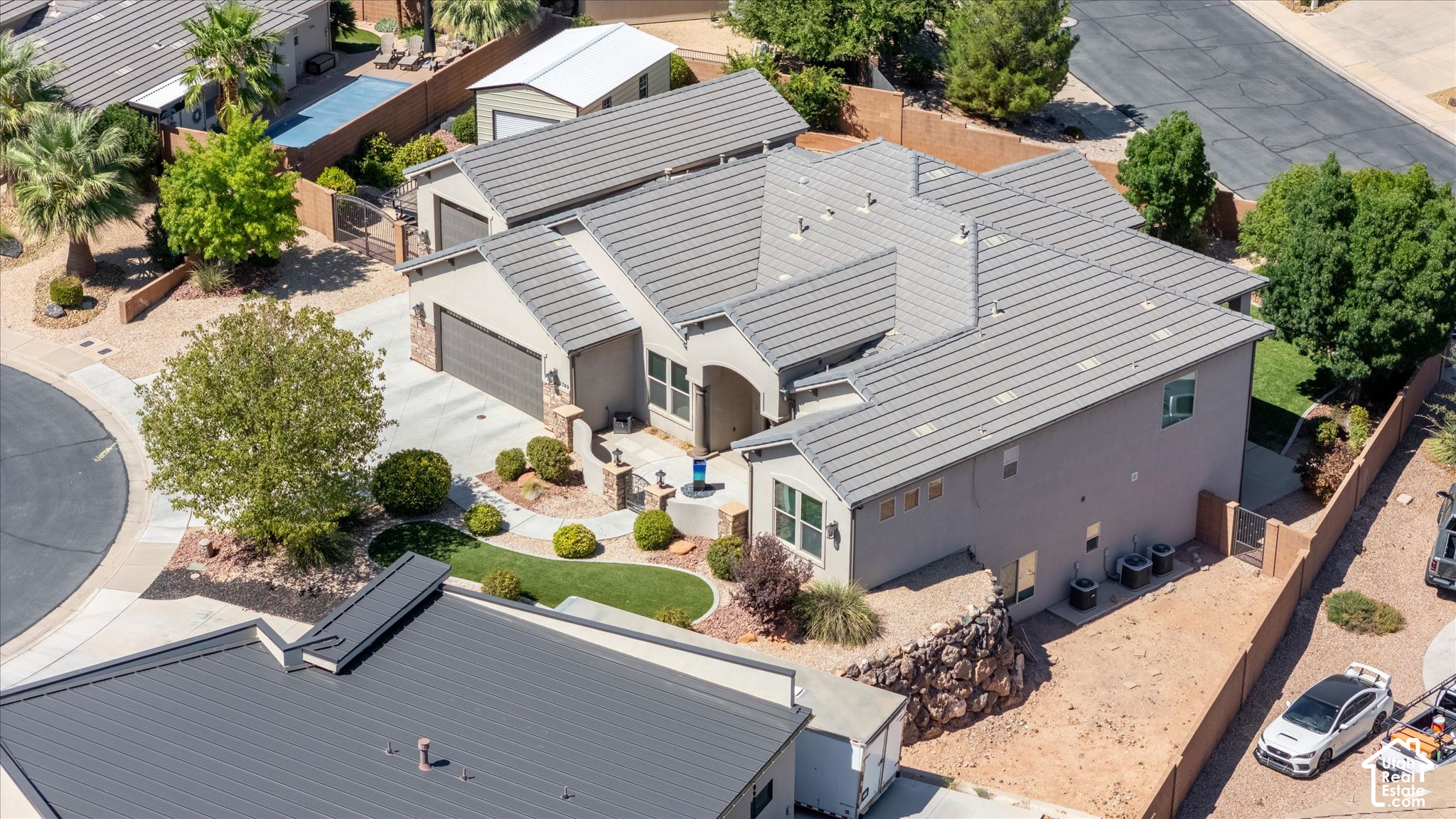 main property photo 94