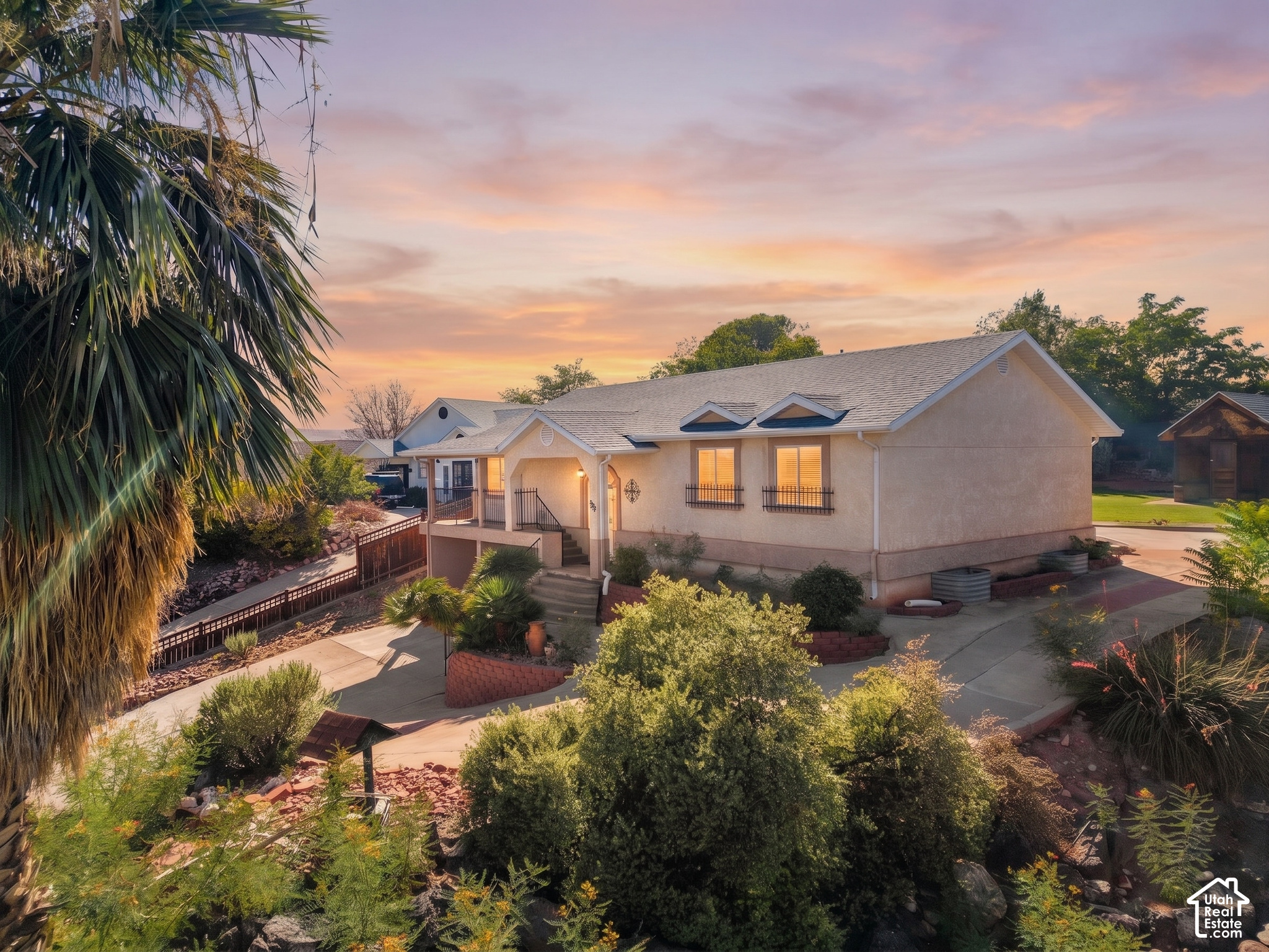 main property photo 3