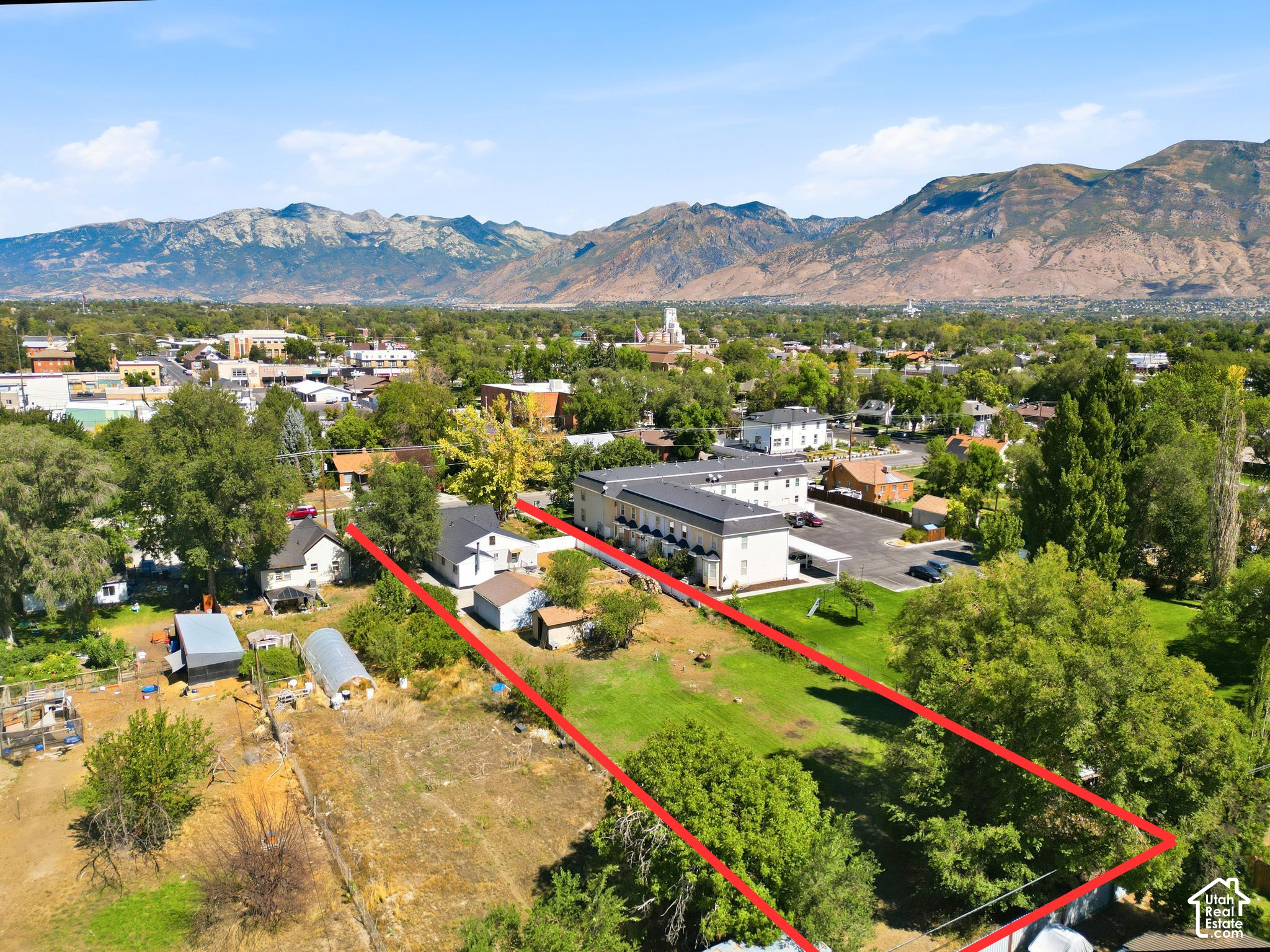 main property photo 45