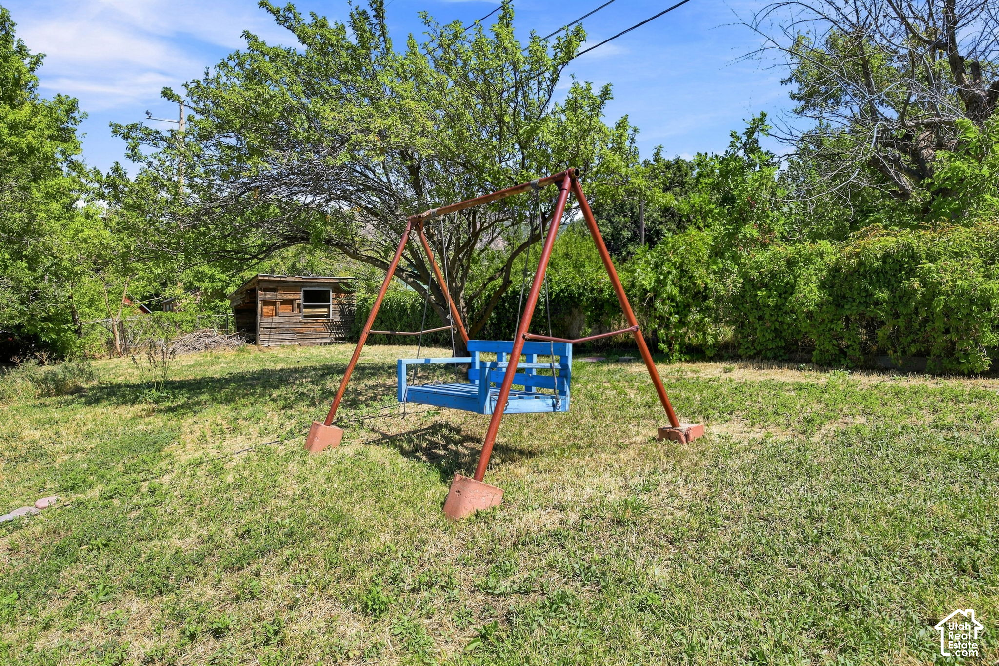 main property photo 19