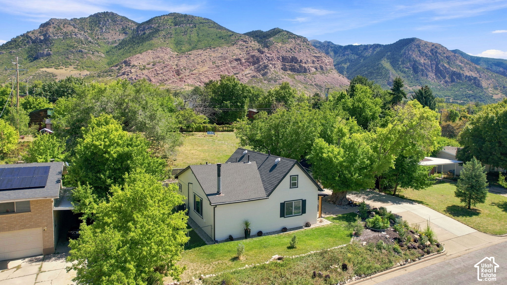 main property photo 51
