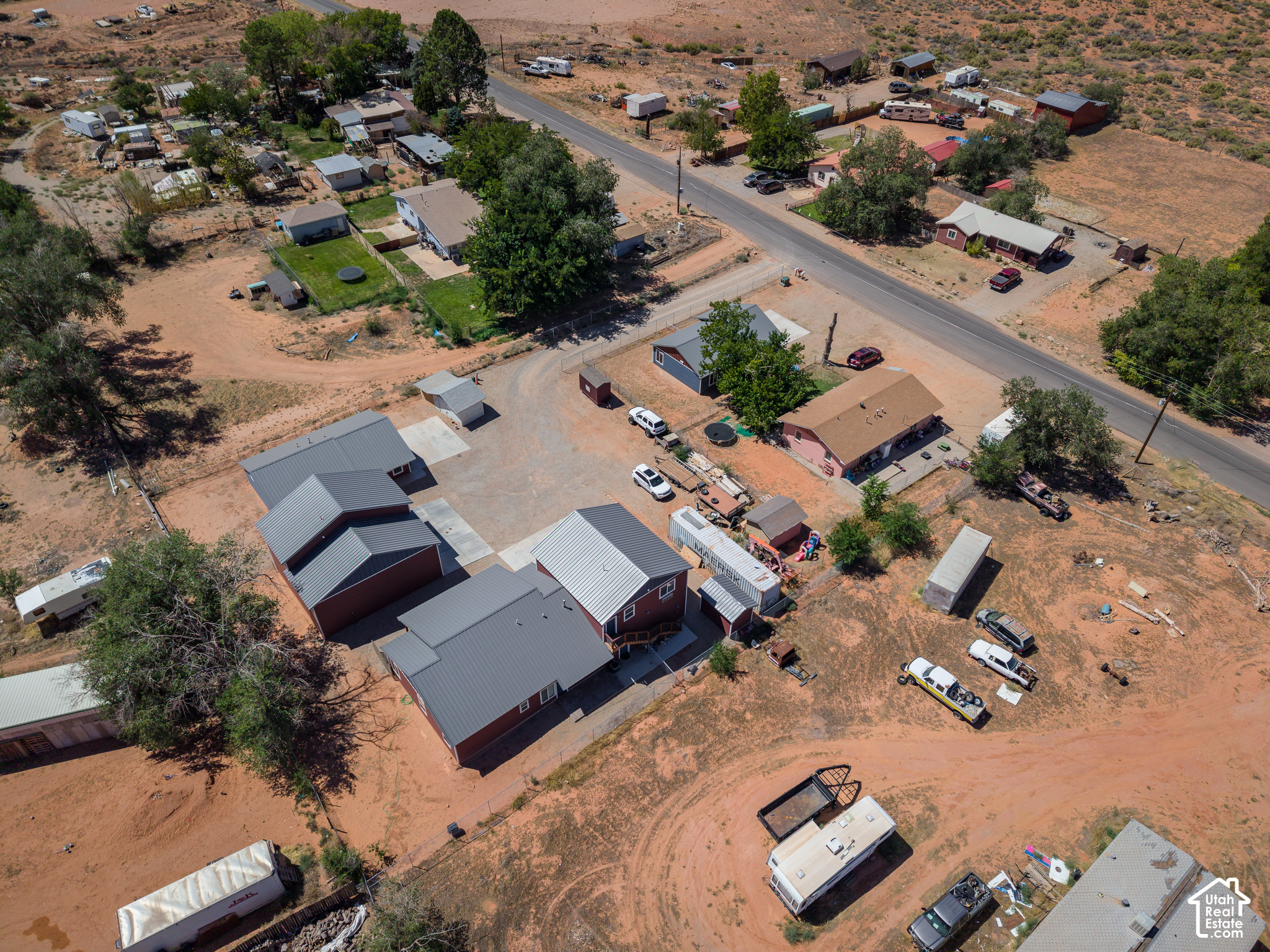 main property photo 42