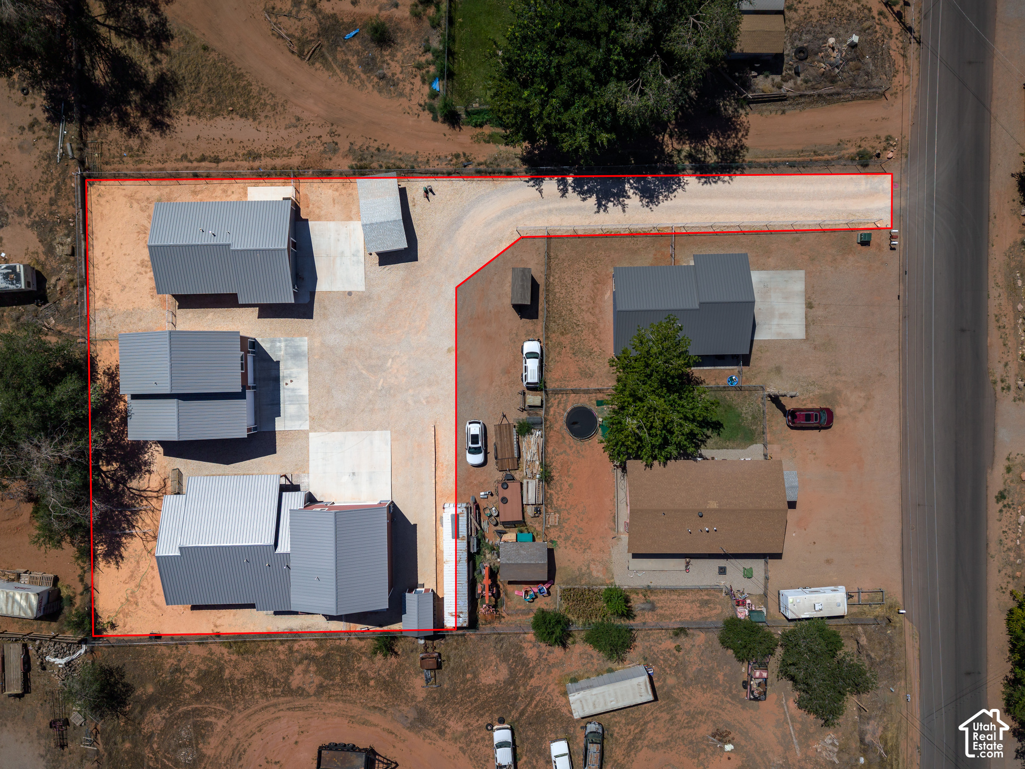 main property photo 45