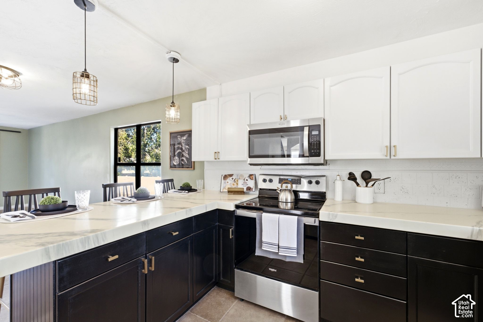 property viewer photo 10