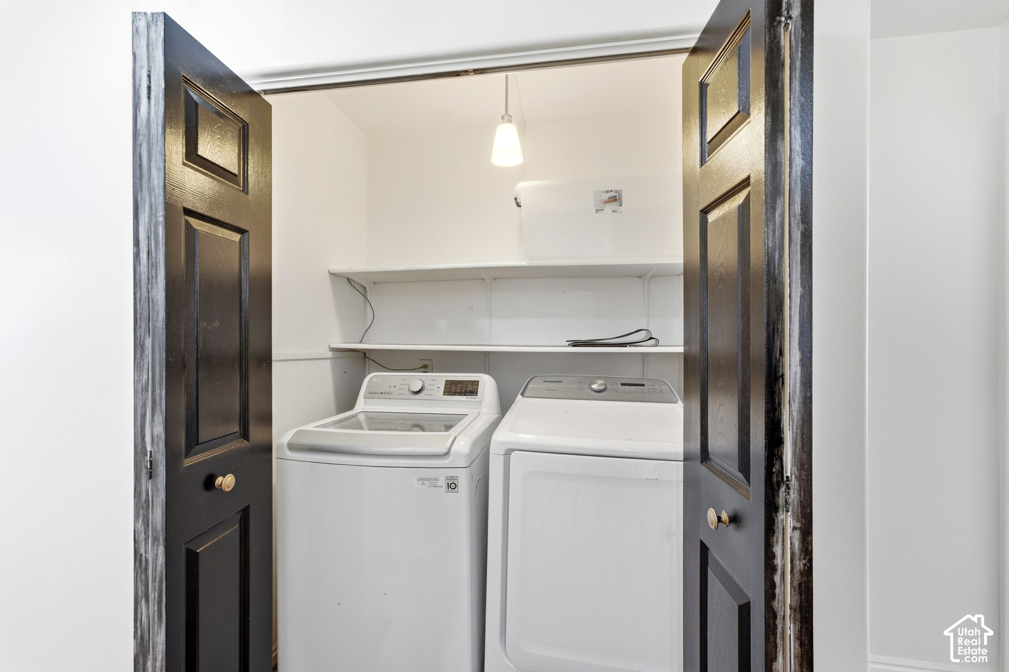 property viewer photo 26
