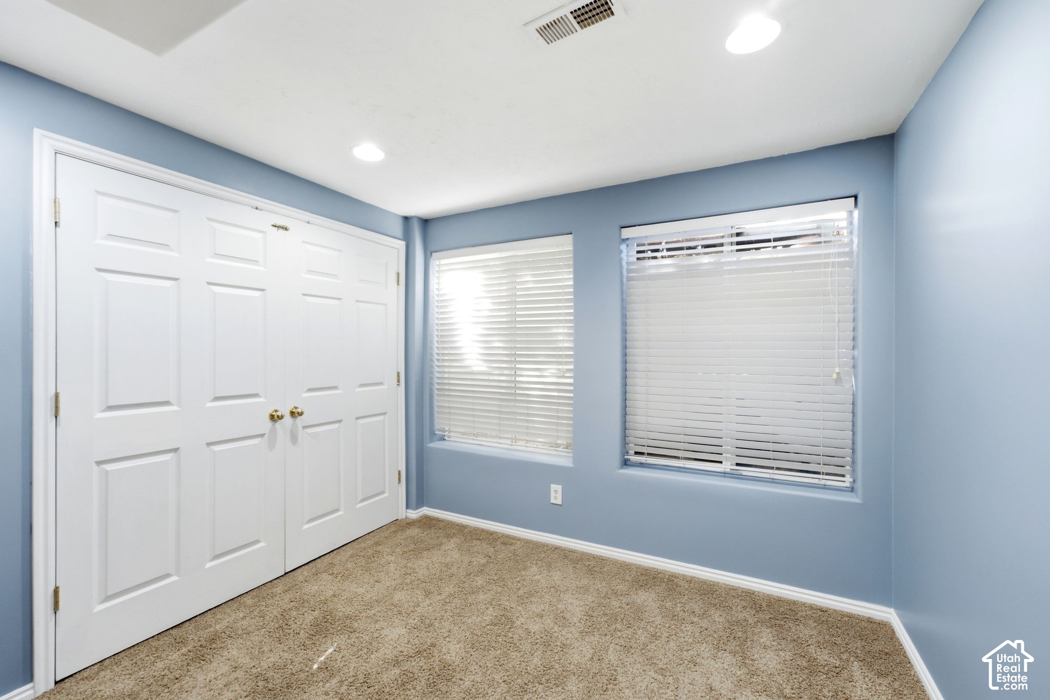 property viewer photo 37