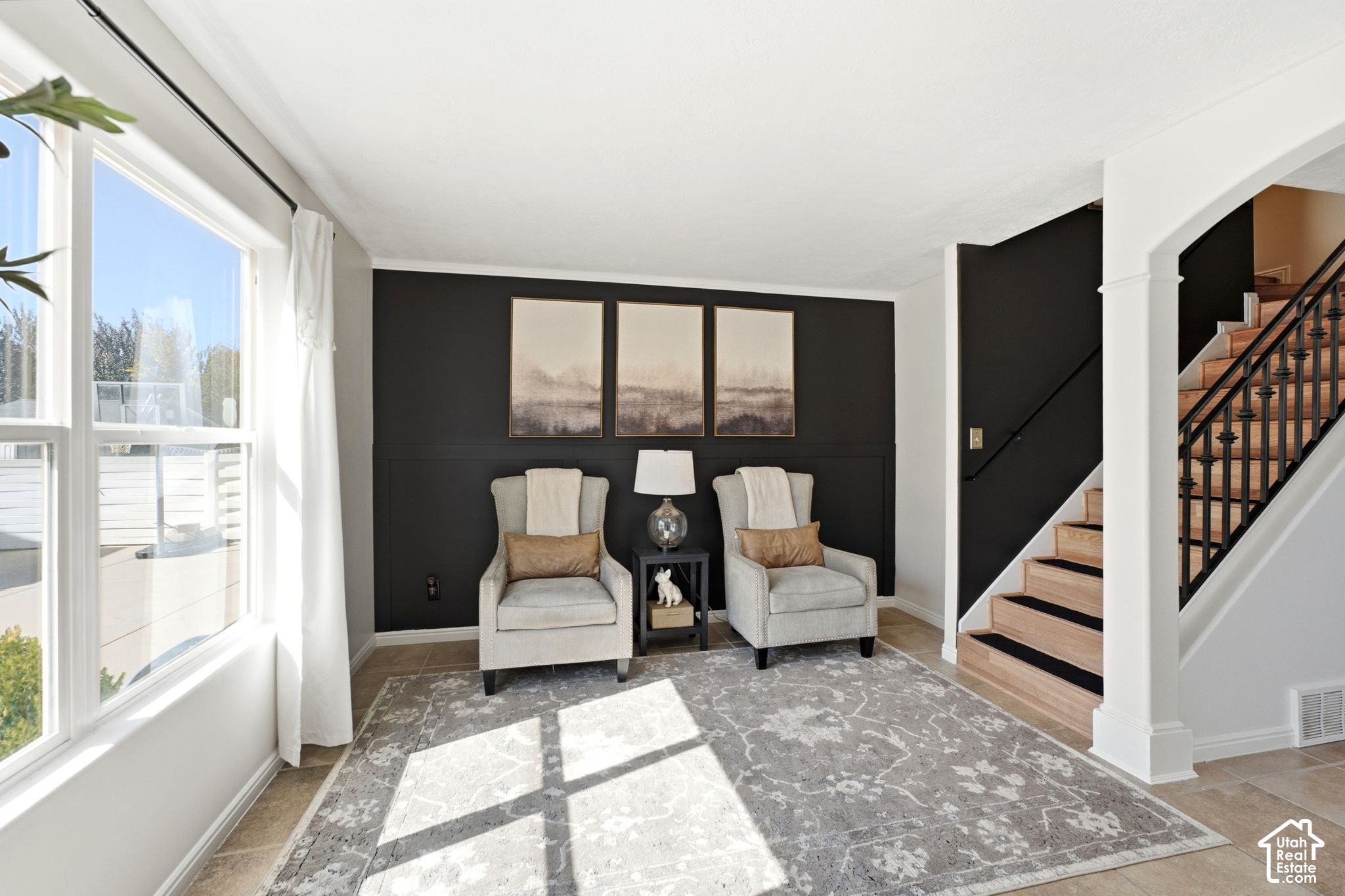 property viewer photo 4