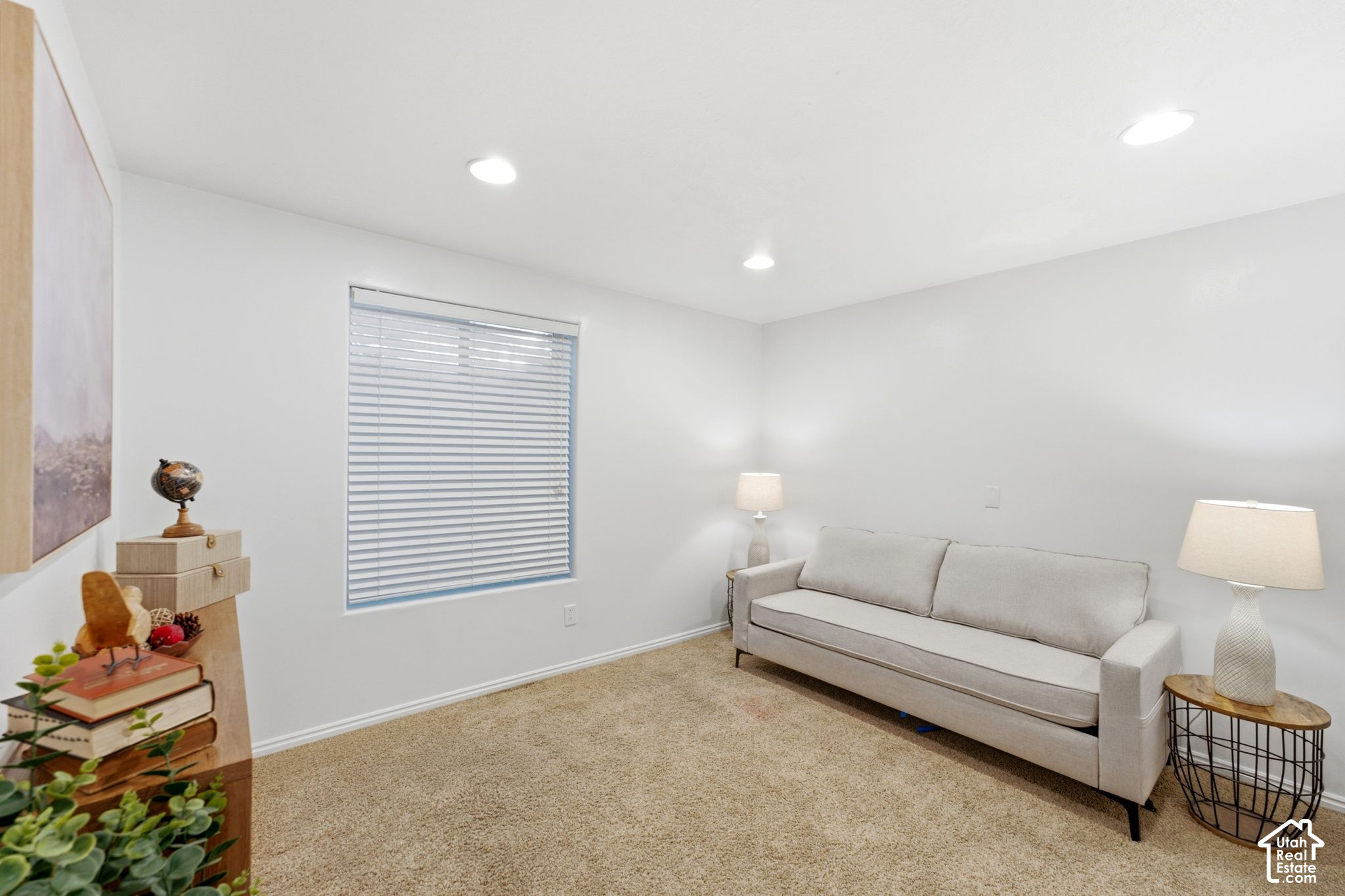 property viewer photo 42