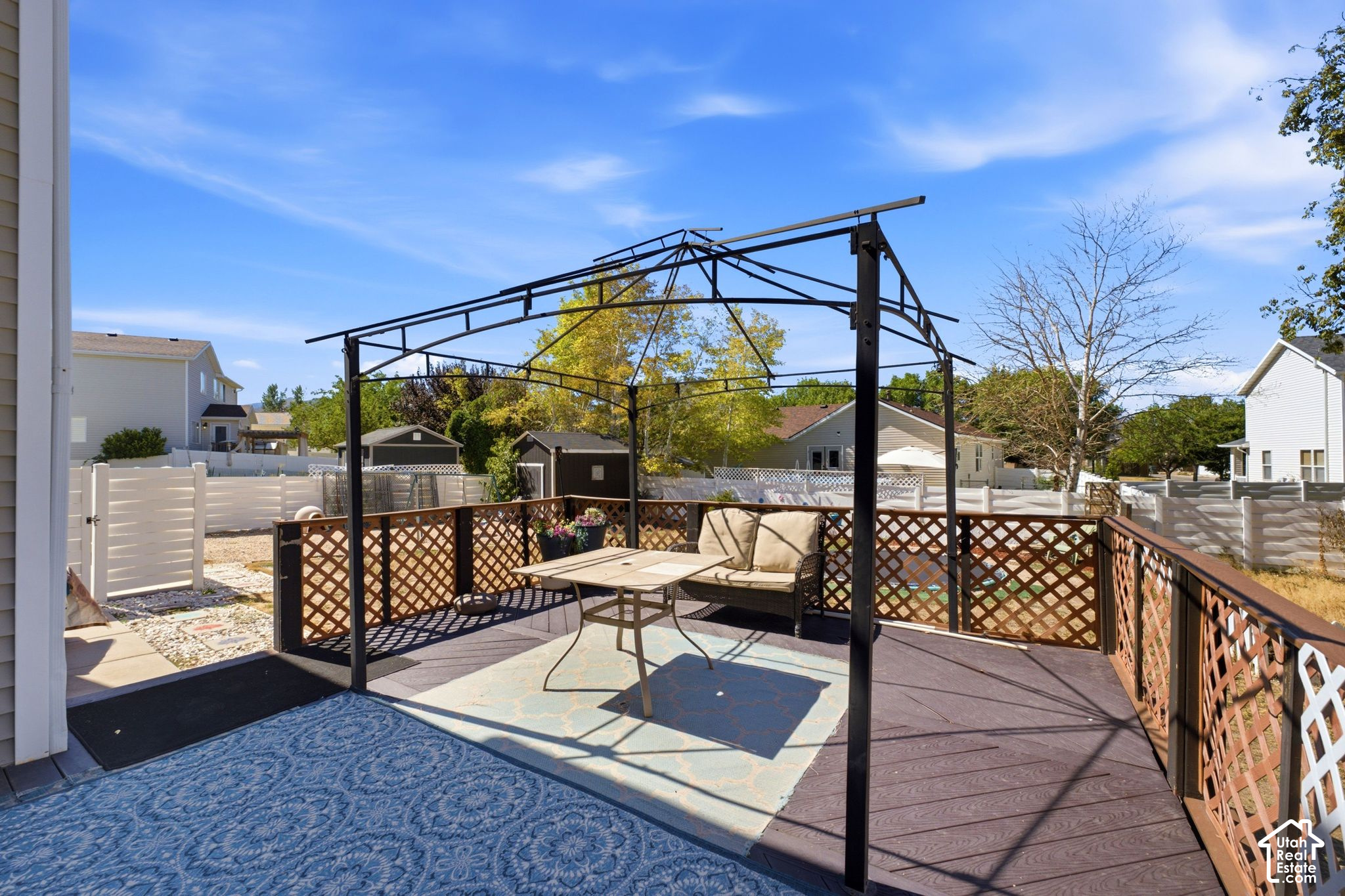 property viewer photo 58