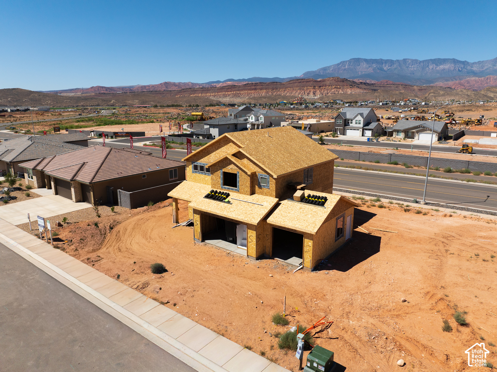 main property photo 4