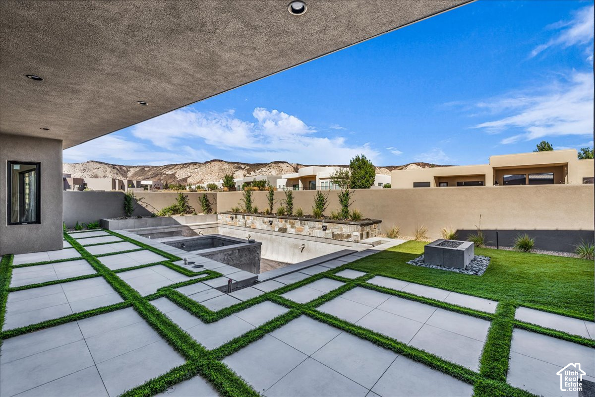 main property photo 28