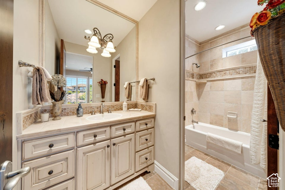 main property photo 74