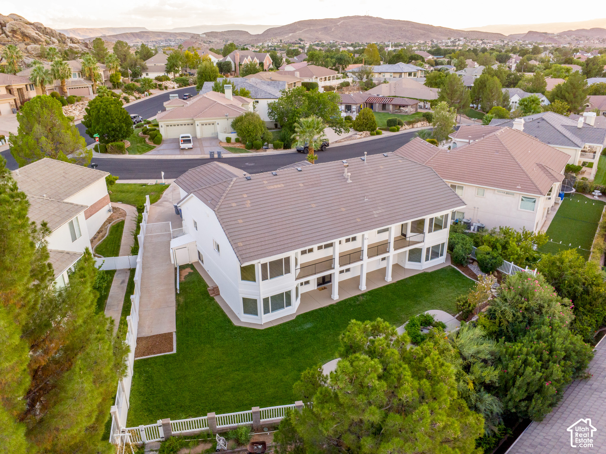 main property photo 60