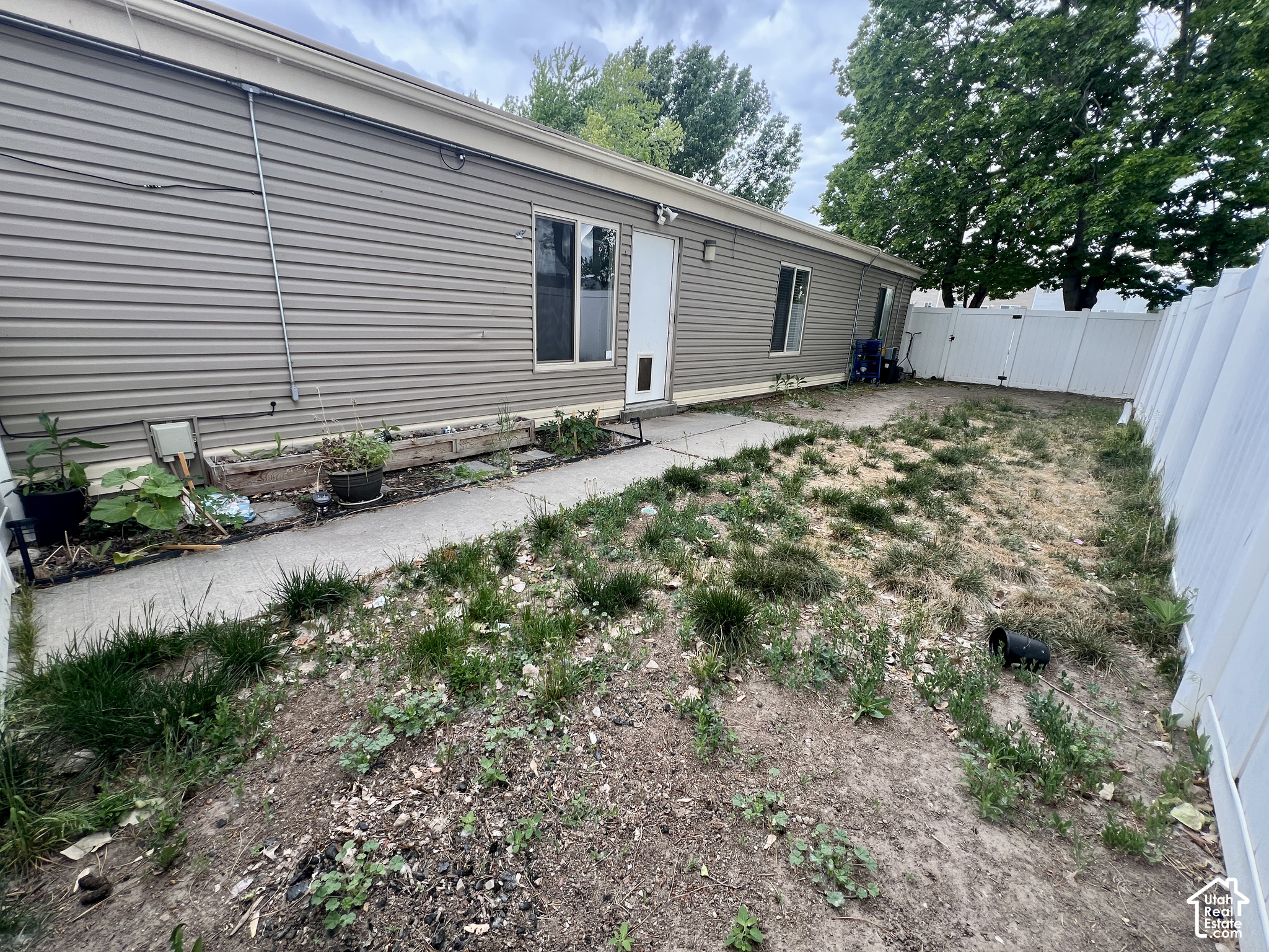 main property photo 52