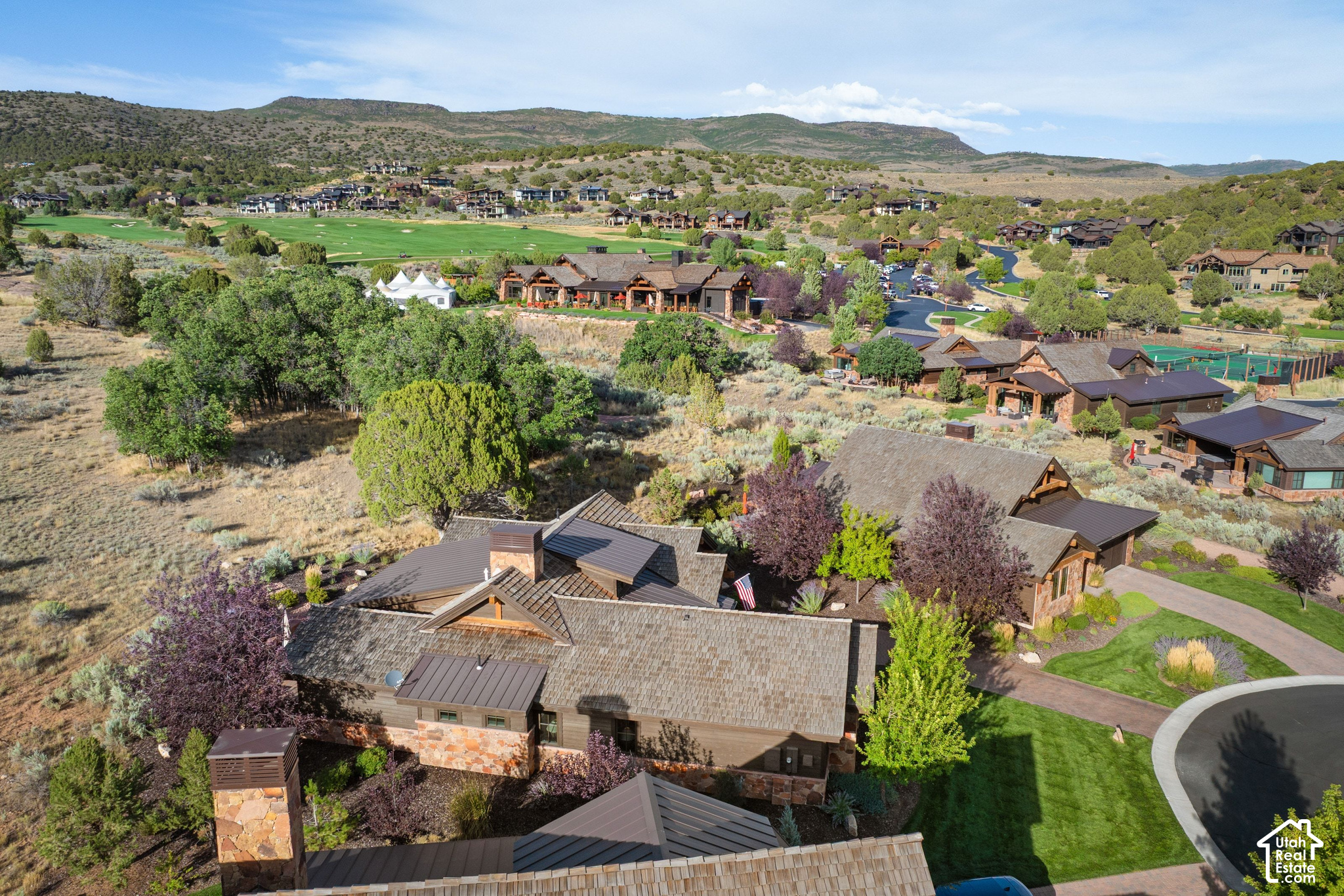 main property photo 31