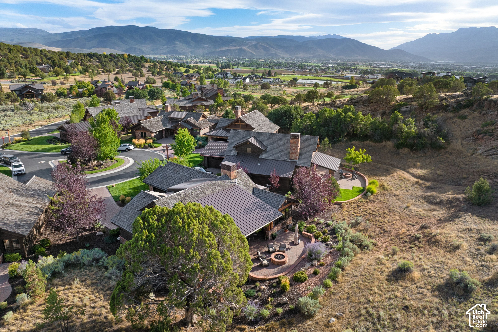main property photo 38