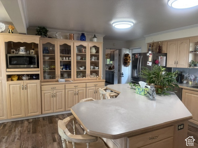 main property photo 28