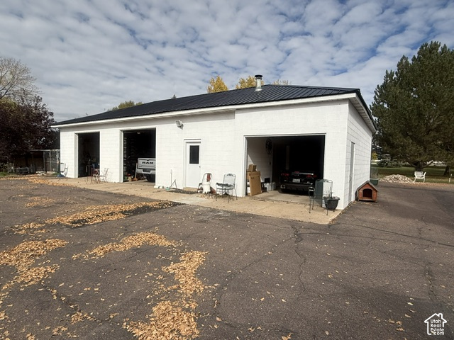 main property photo 90