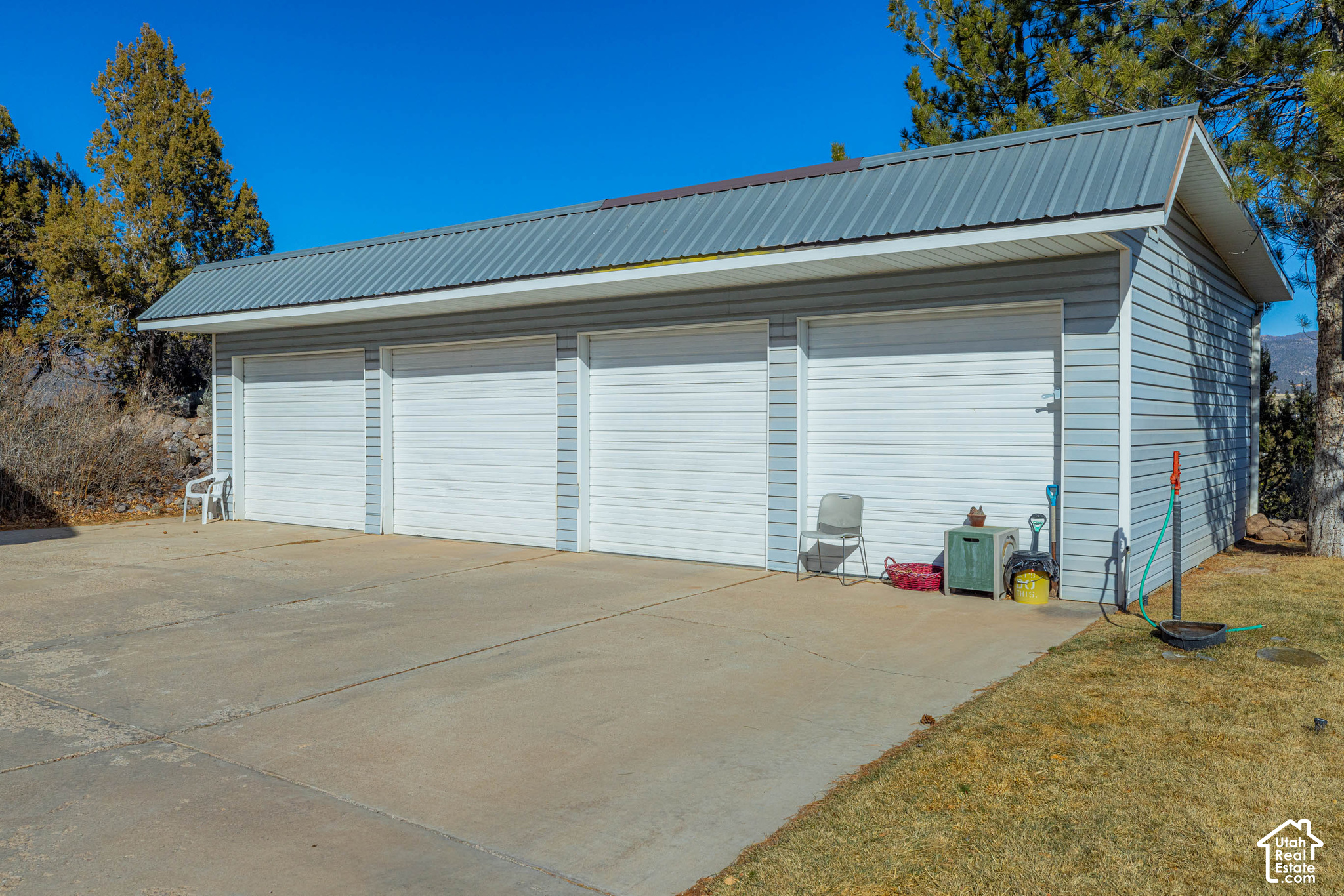 main property photo 65