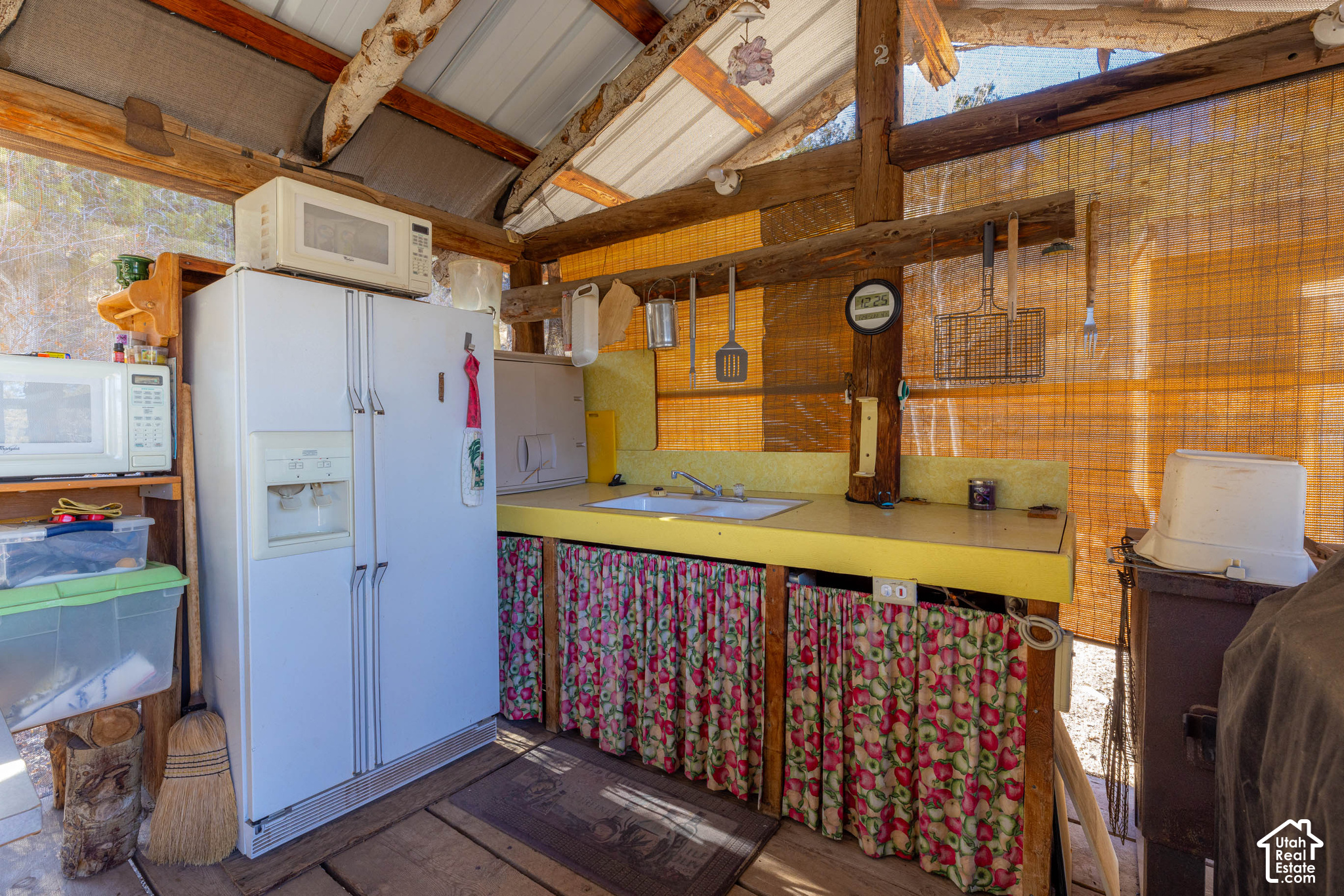 main property photo 74